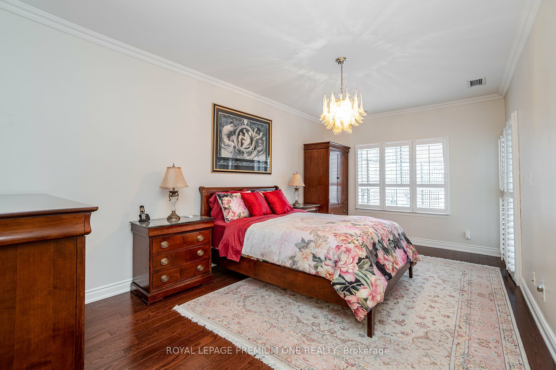 33 Wallace St, #102
