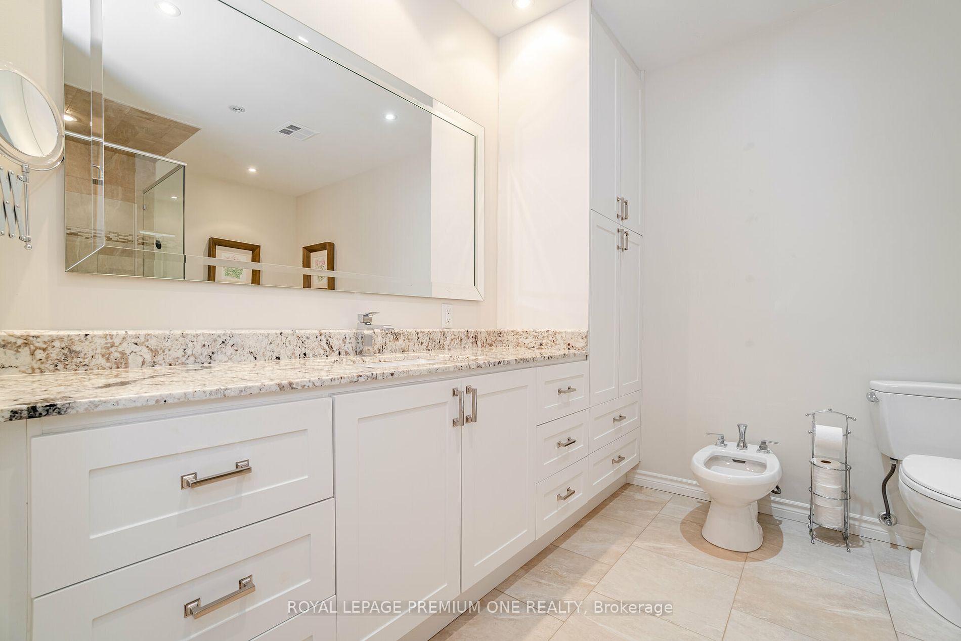 33 Wallace St, #102