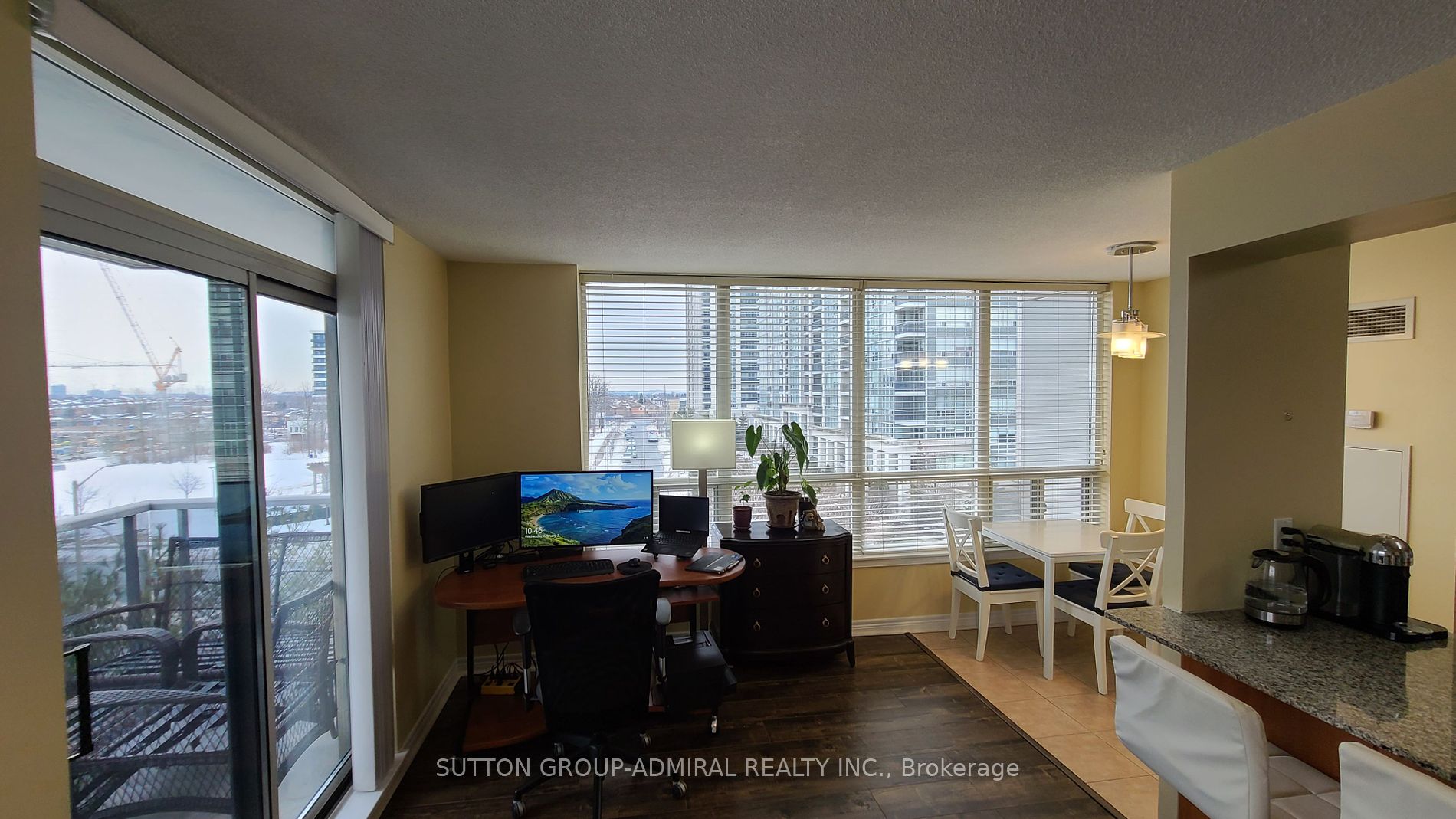 50 Disera Drive, #405