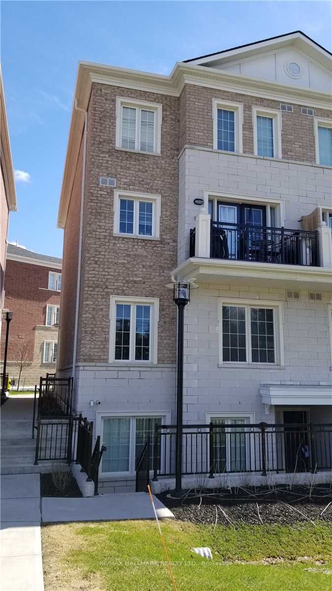 26 Bruce Street #D06