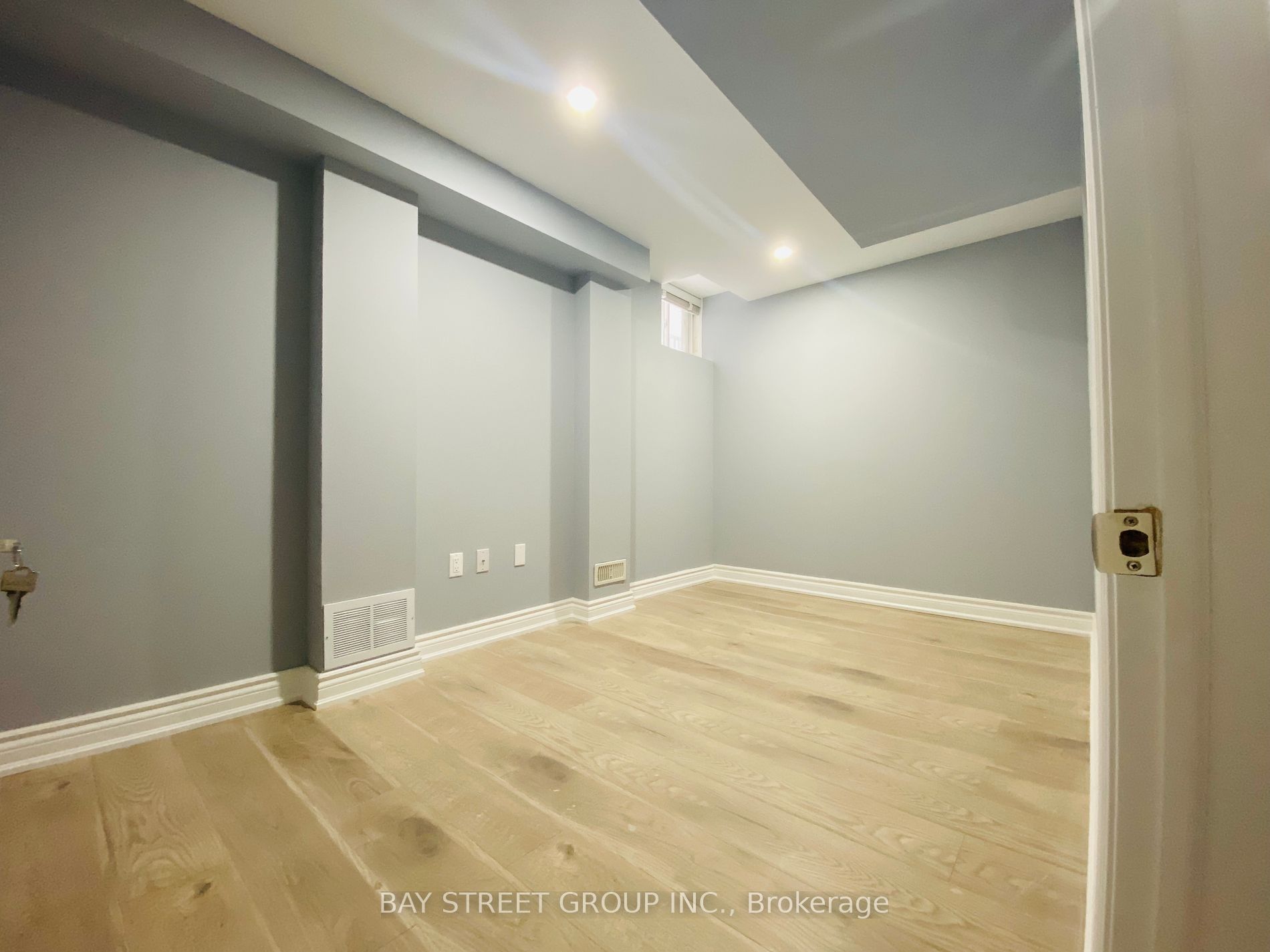 29 Betony Dr