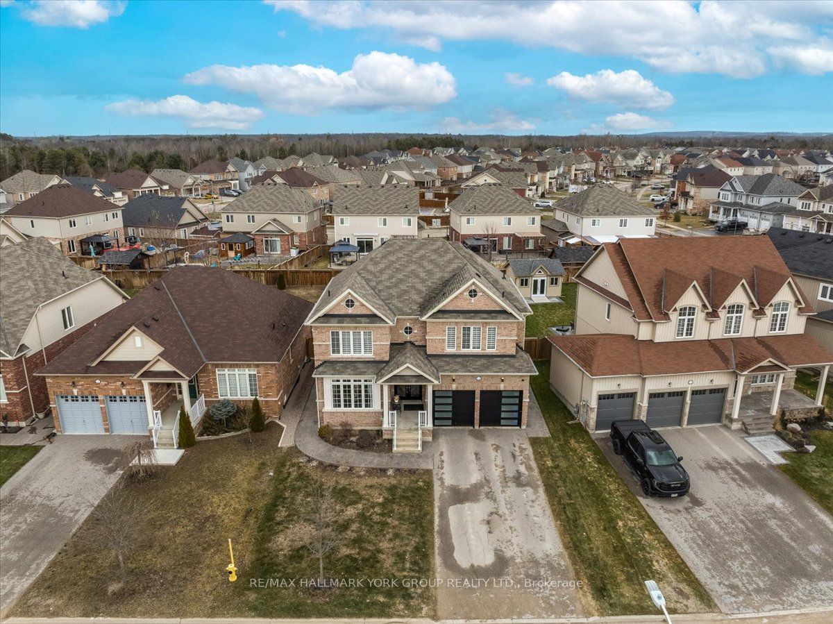 17 Mount Crescent