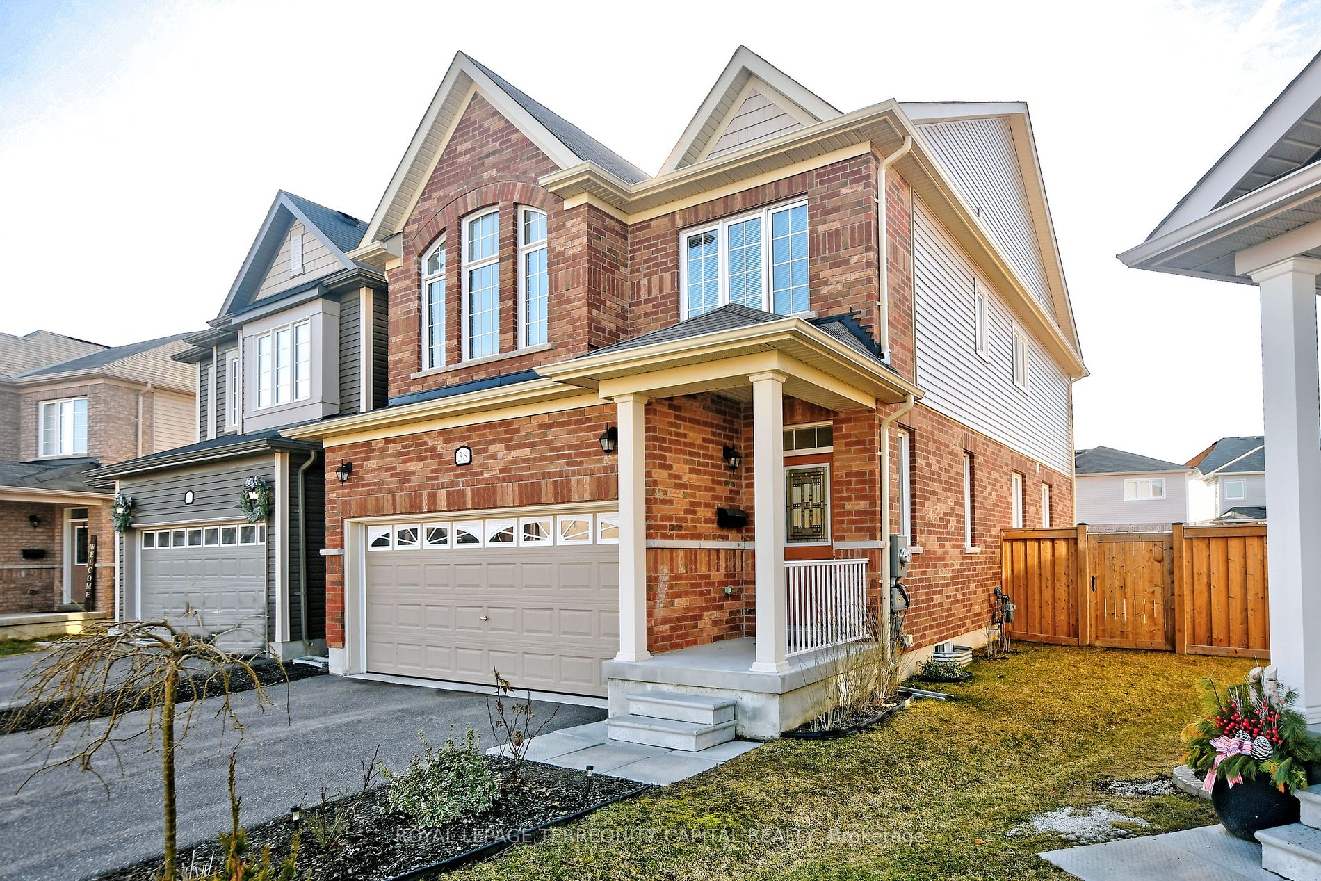 38 Hutton Crescent