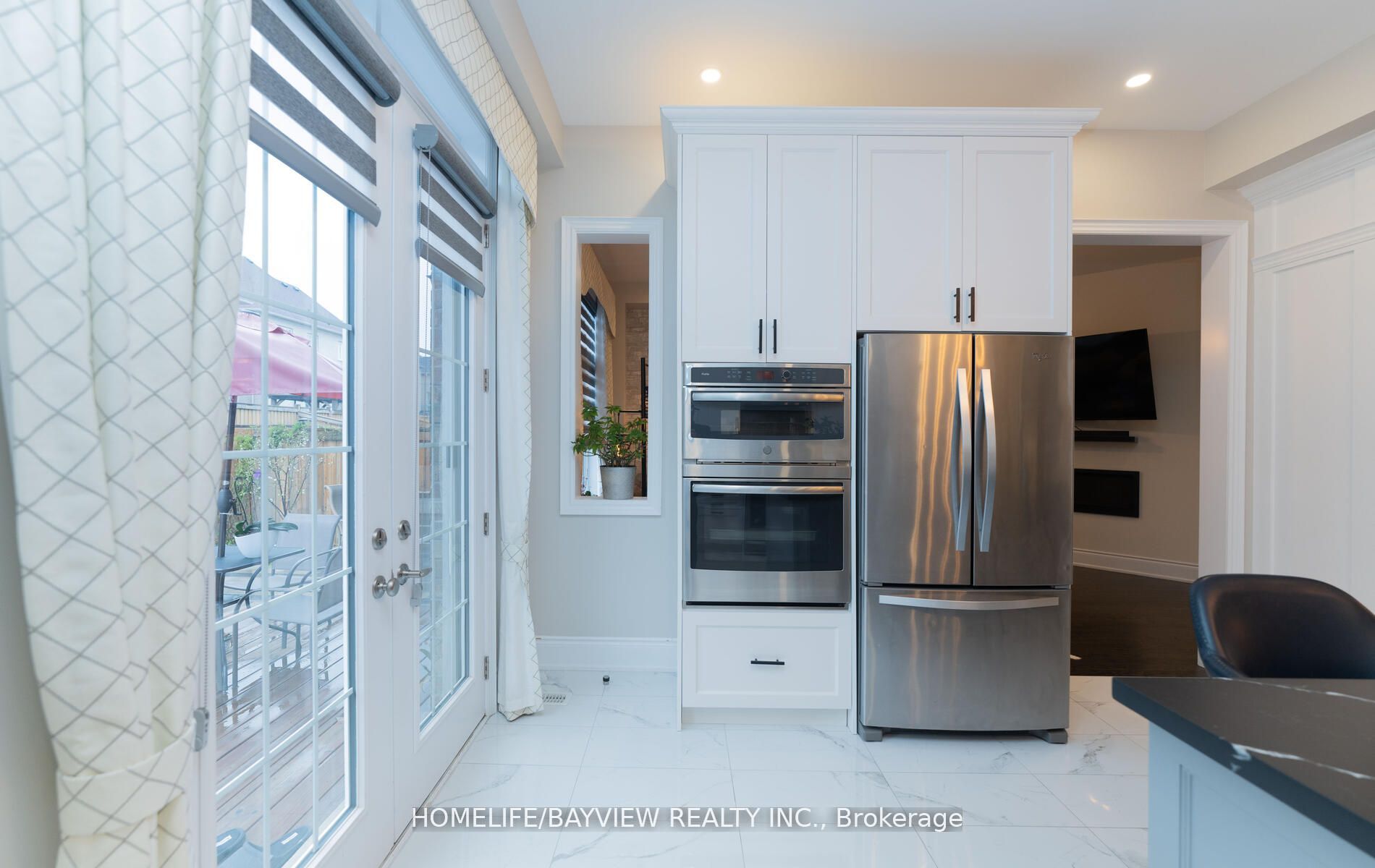 7 Rossini Dr