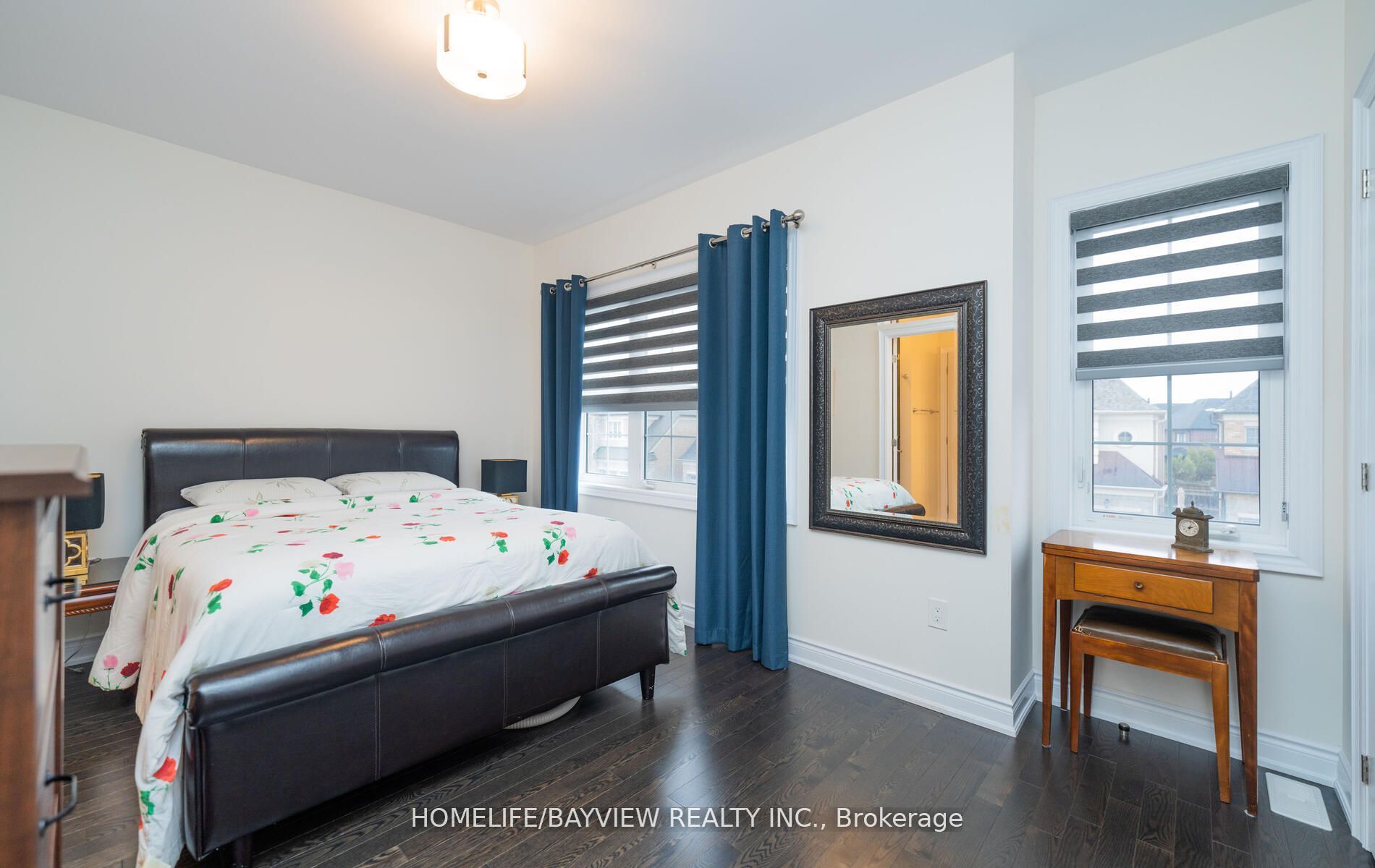 7 Rossini Dr