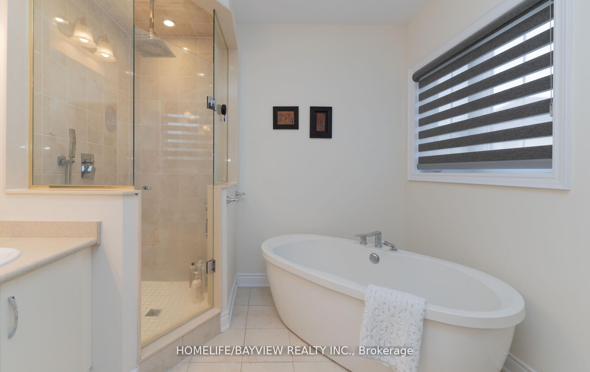 7 Rossini Dr