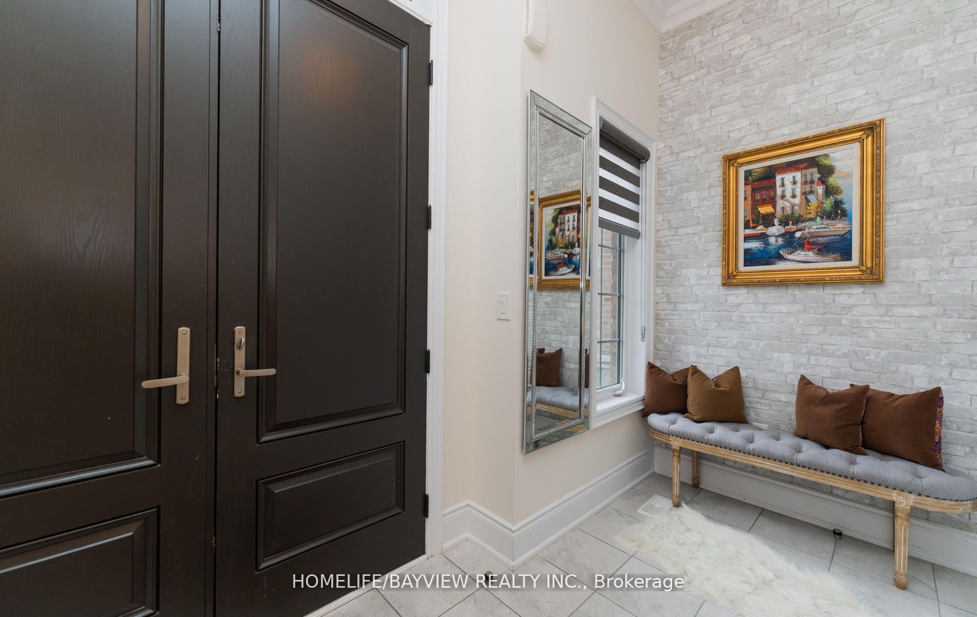 7 Rossini Dr