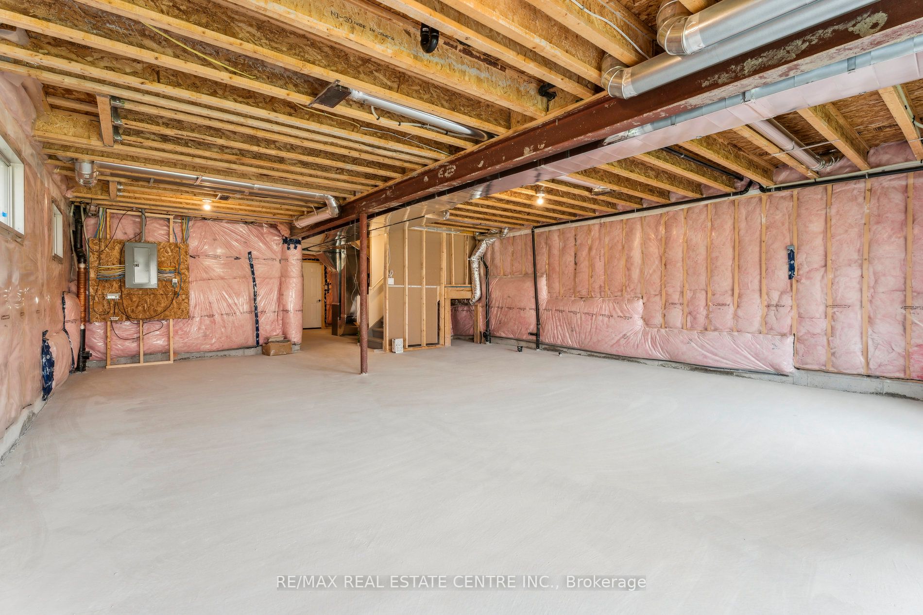 53 Janes Cres