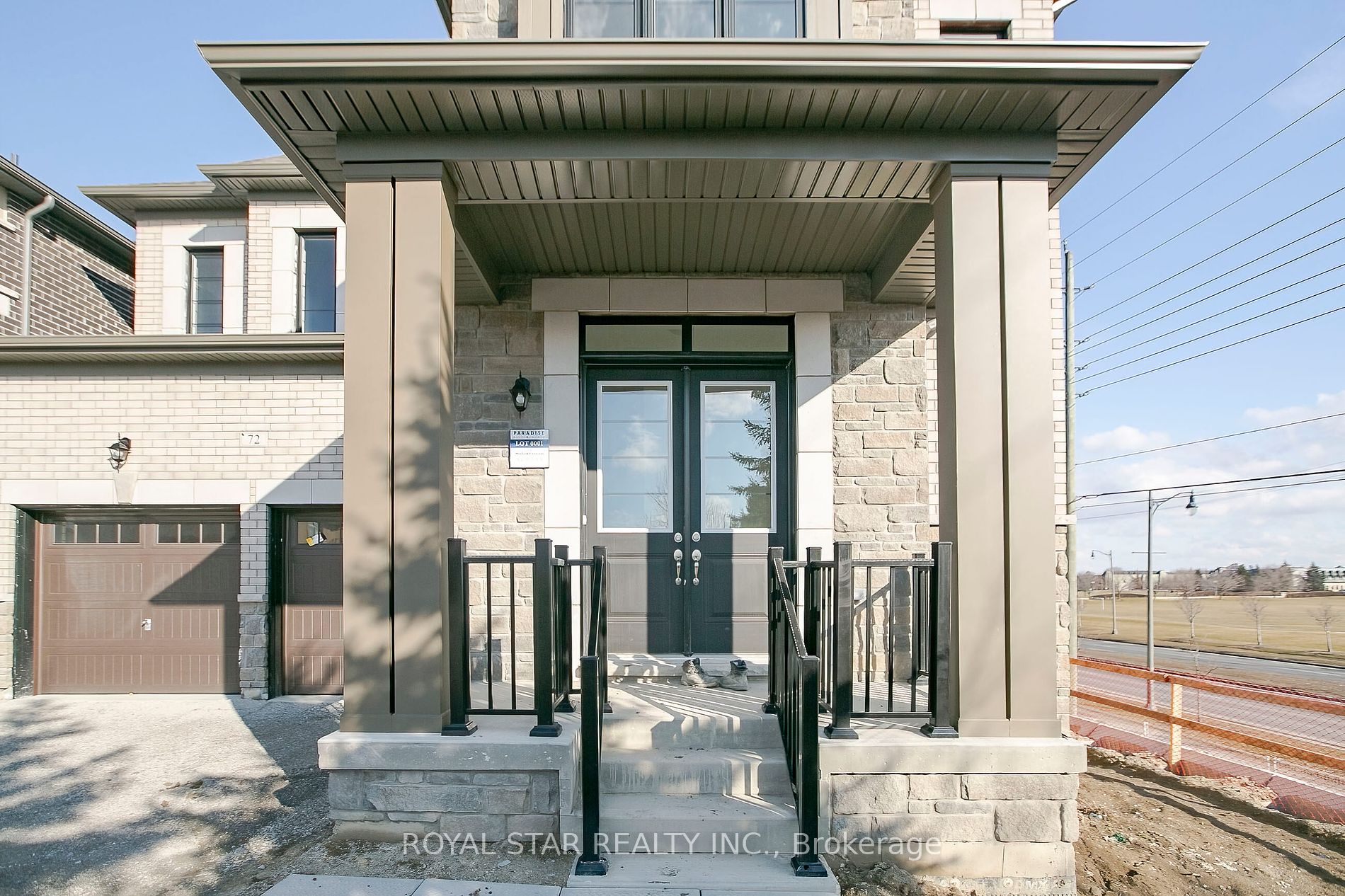 72 Weslock Cres
