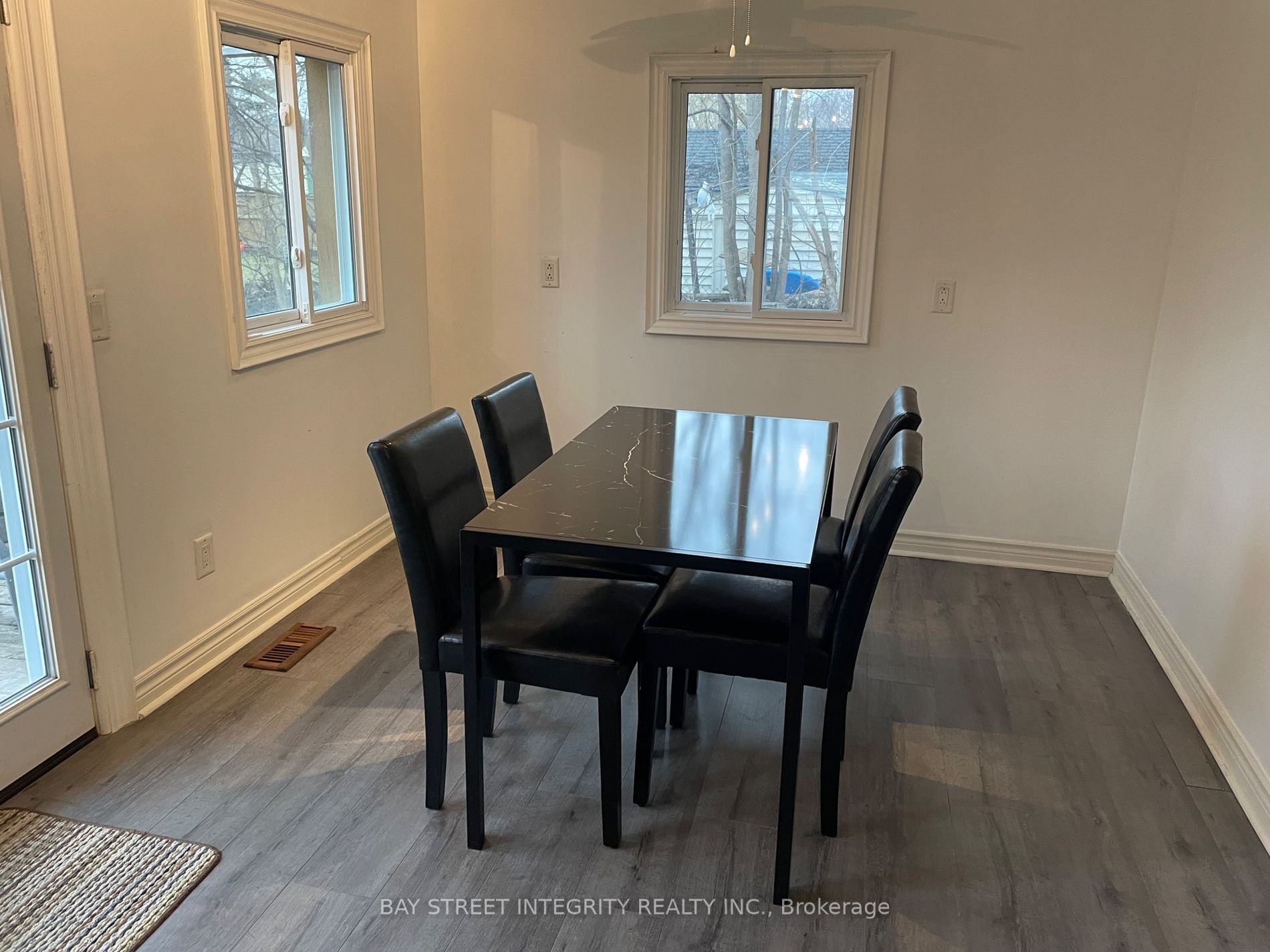 229 Elm Ave