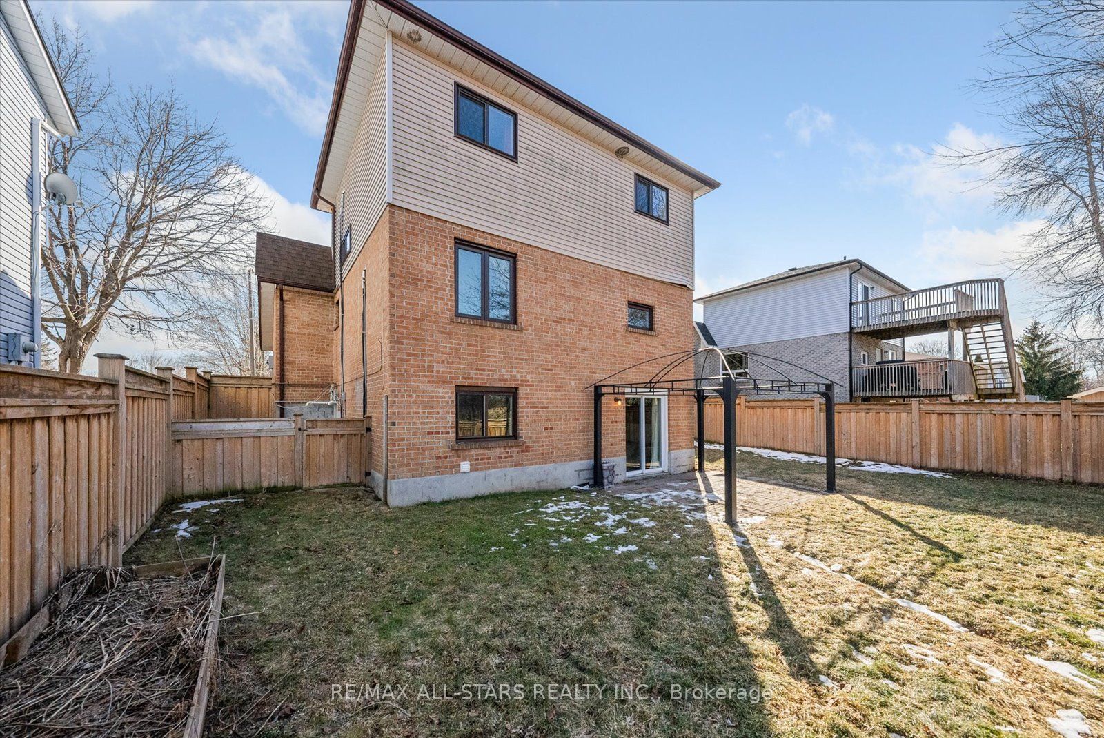 538 Highland Crescent