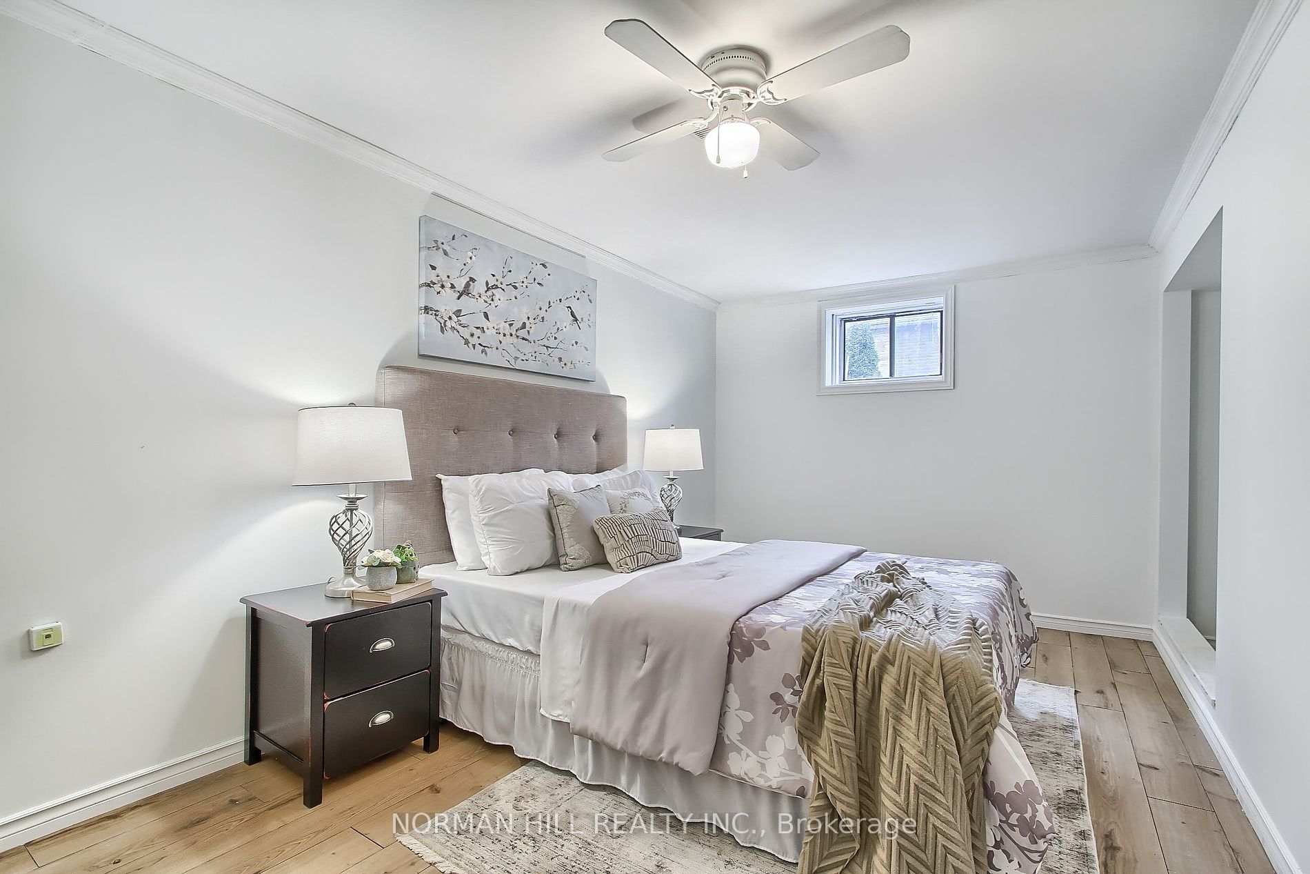 676 Mountview Place