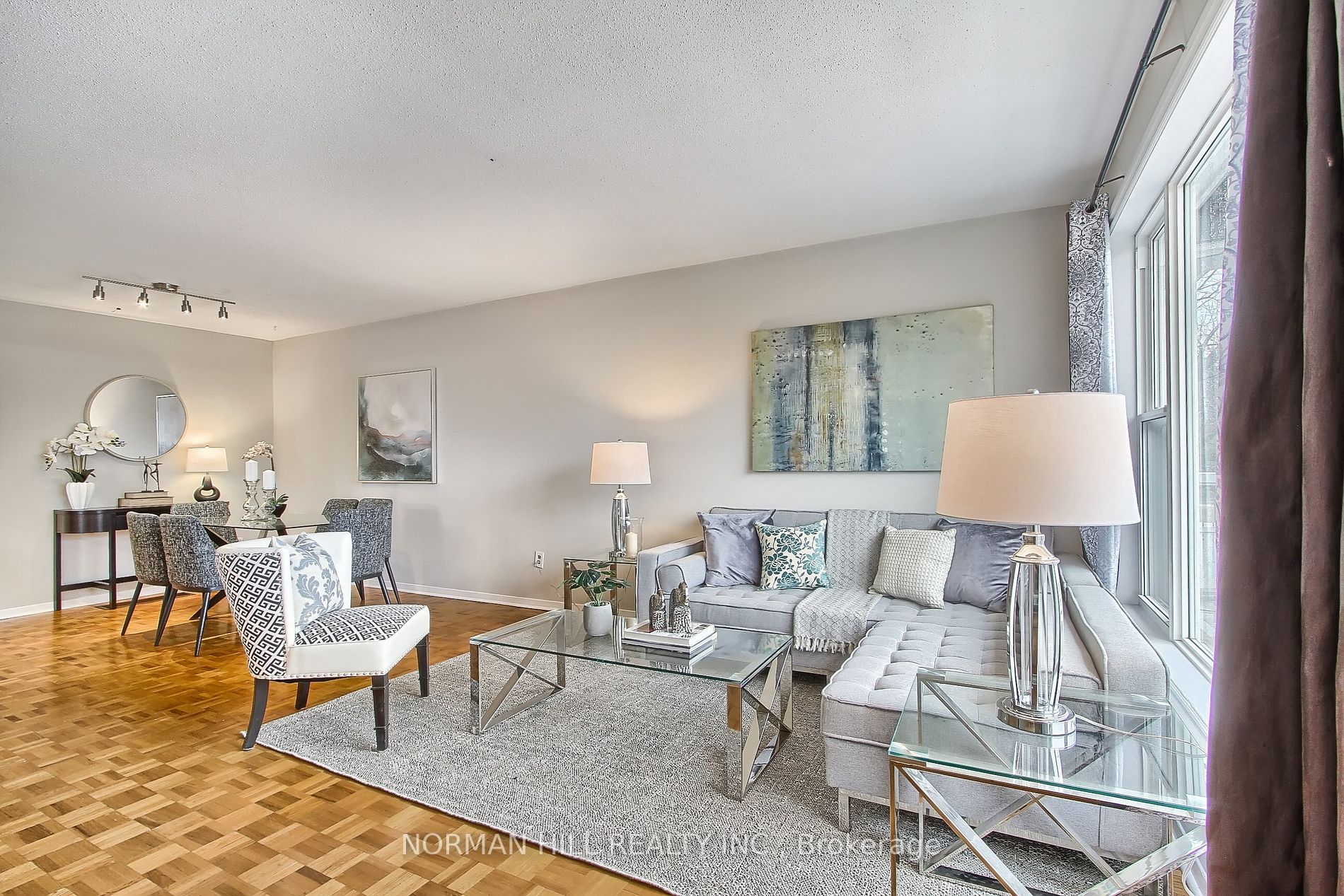 676 Mountview Place