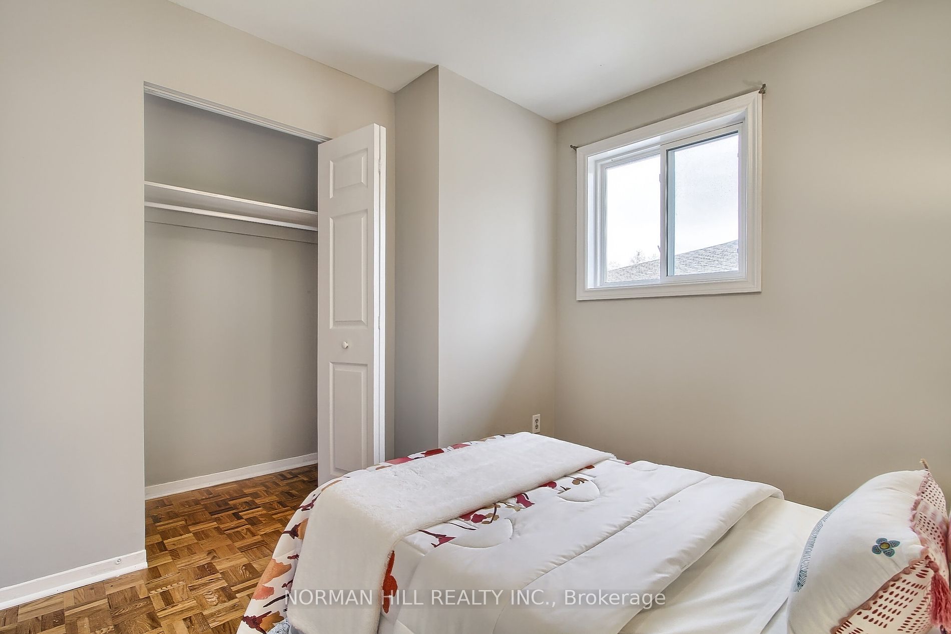 676 Mountview Place