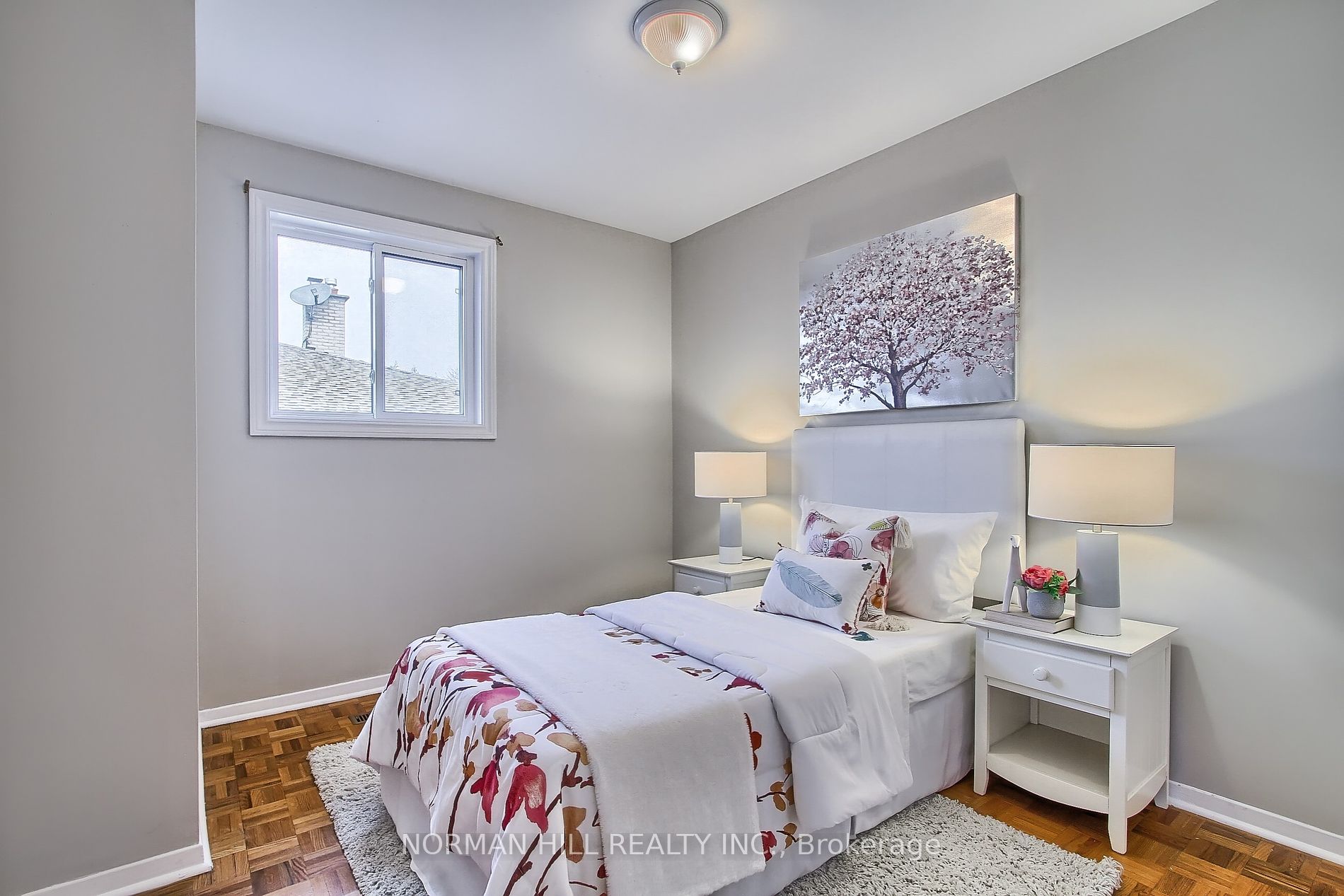 676 Mountview Place