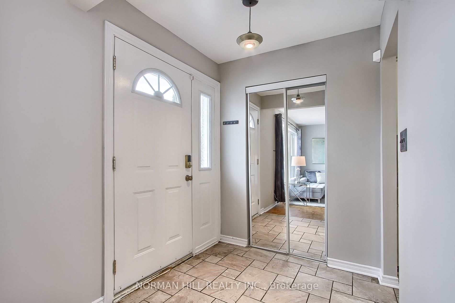 676 Mountview Place
