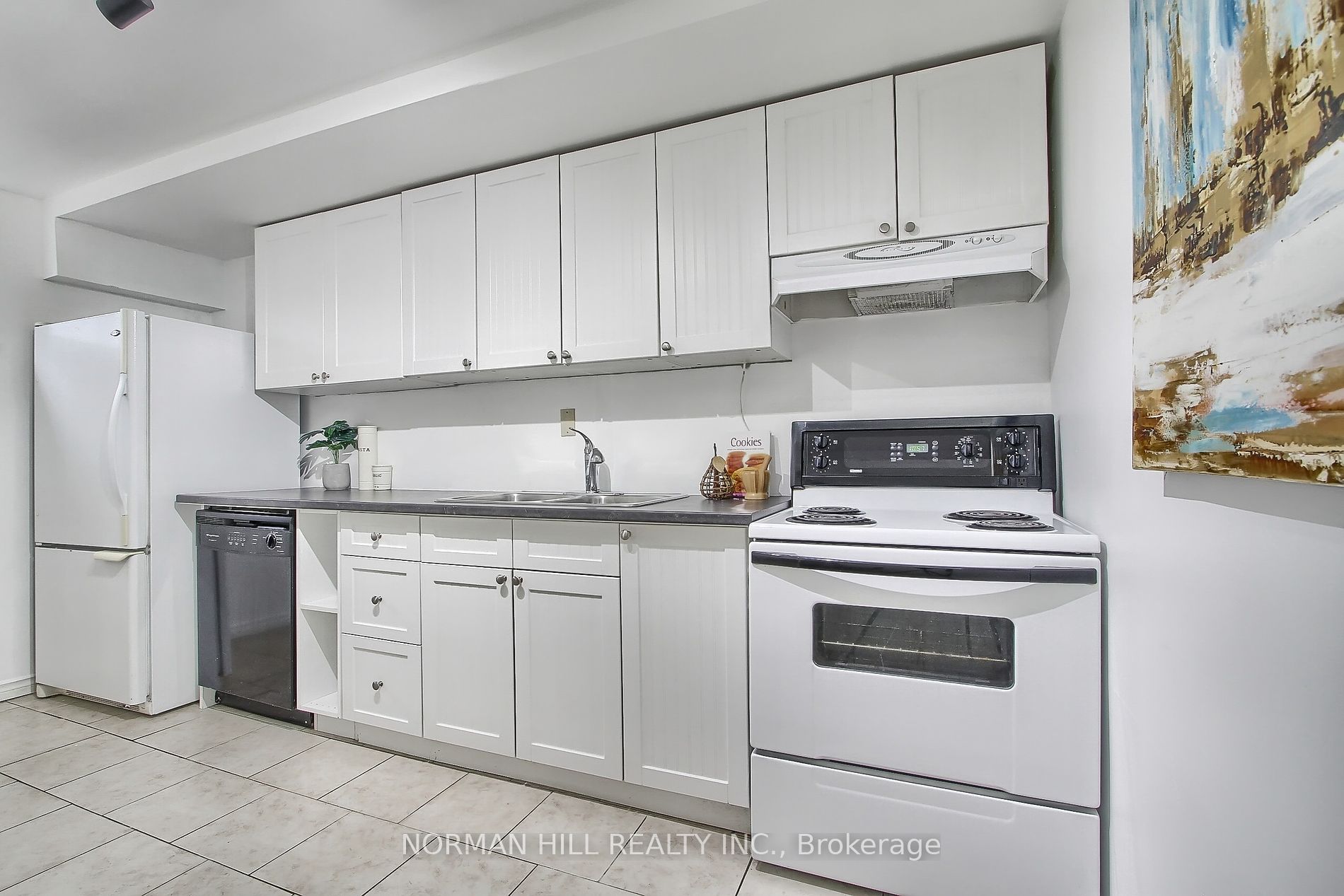 676 Mountview Place
