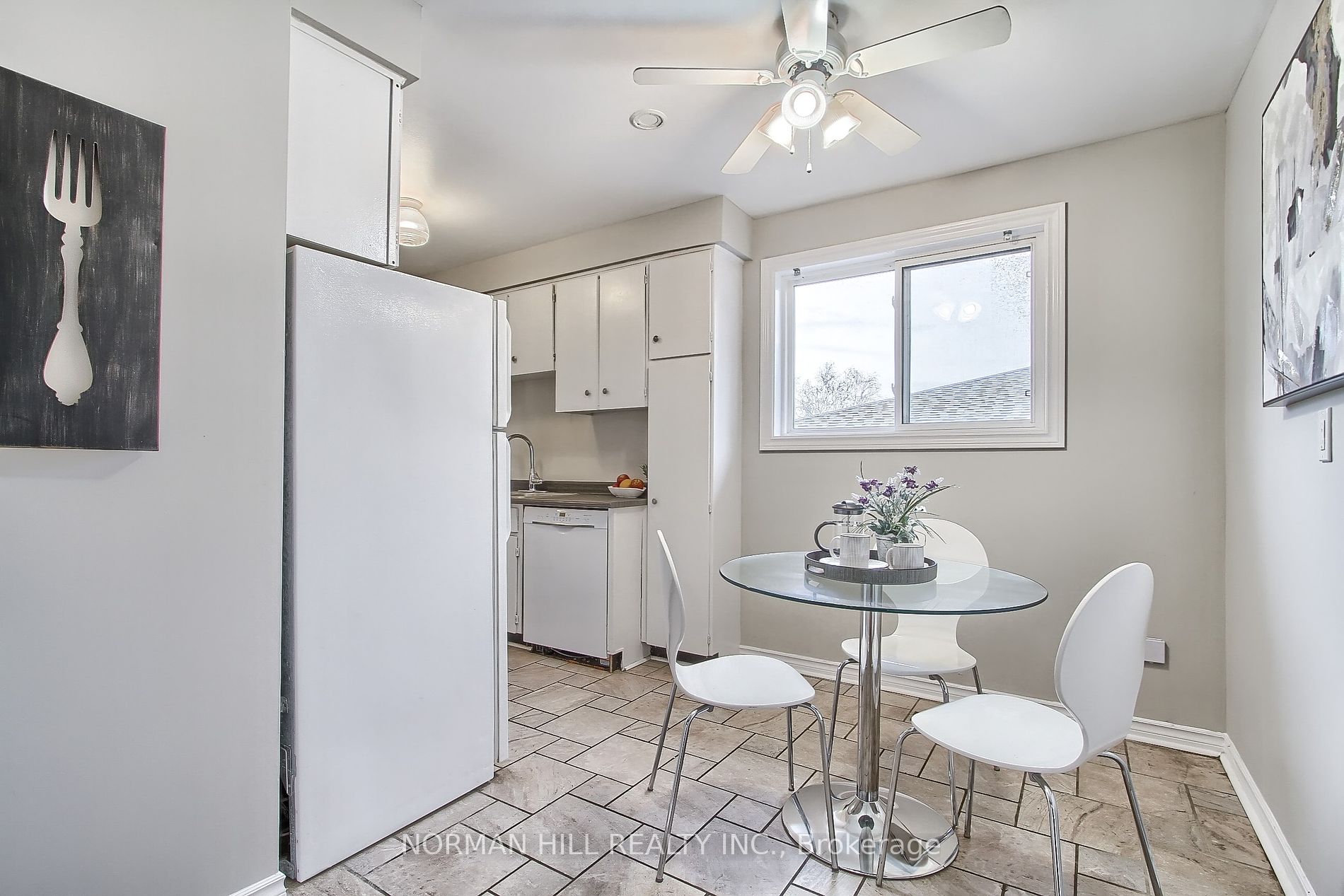 676 Mountview Place
