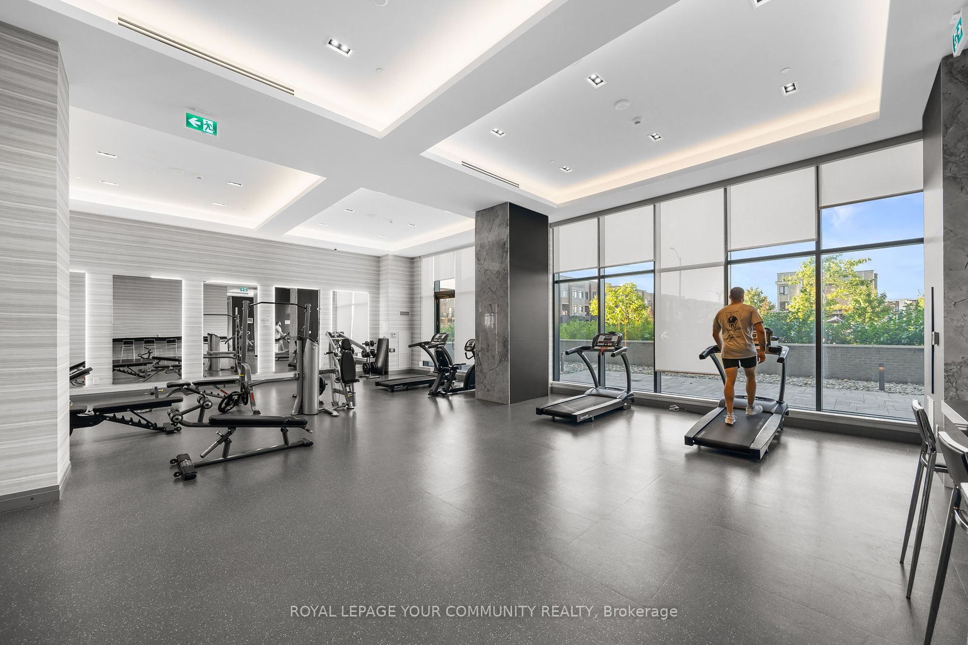 100 Eagle Rock Way, #908