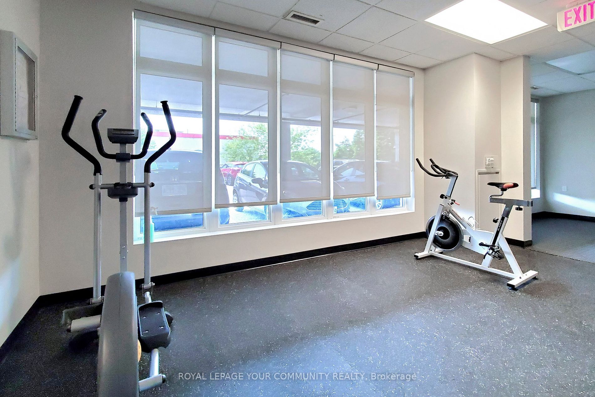 15450 Yonge Street #205