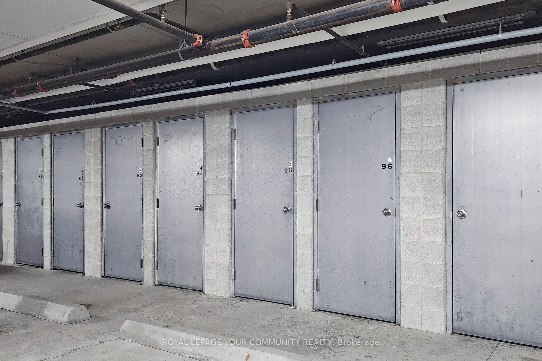 15450 Yonge Street #205