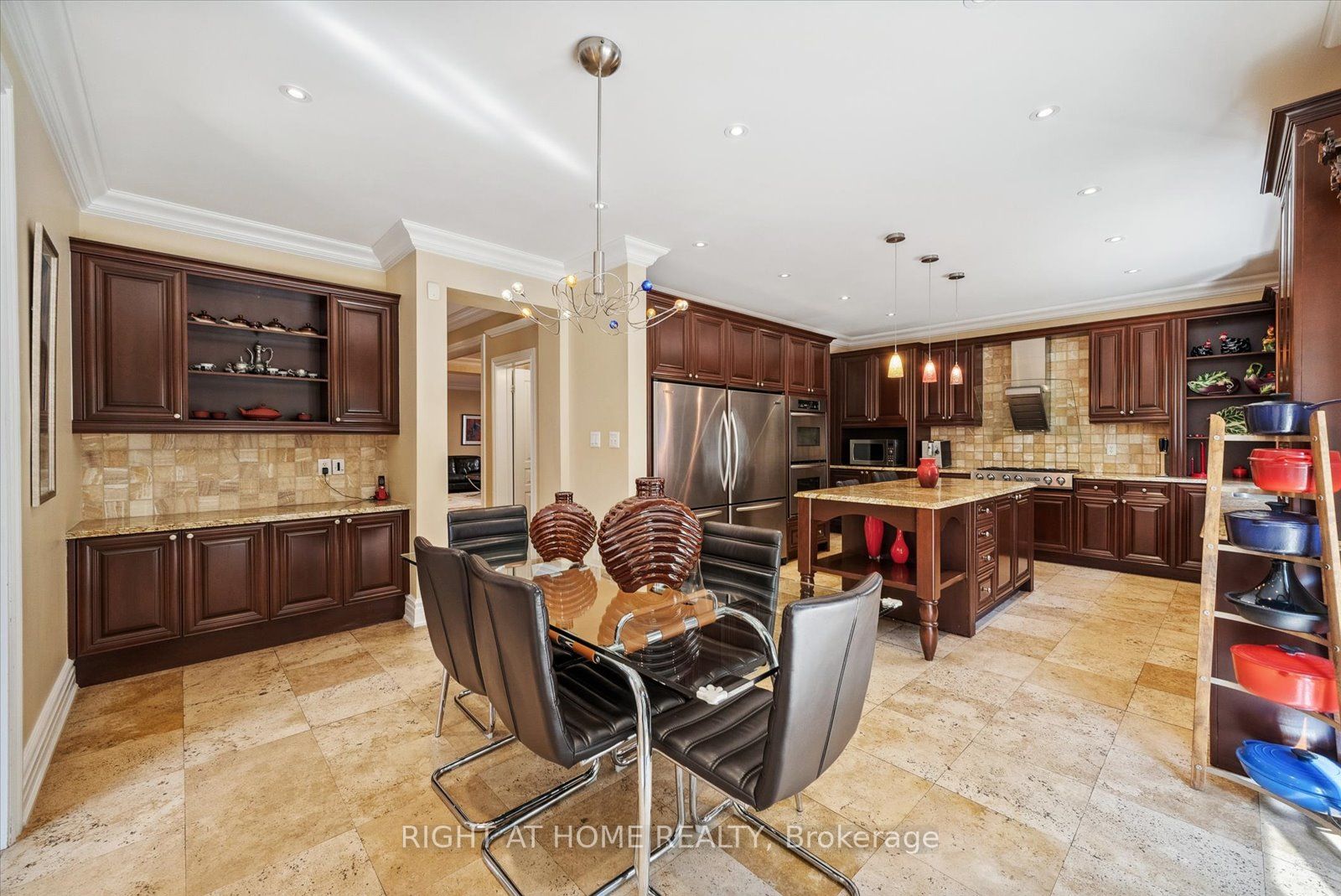 77 Auburndale Drive