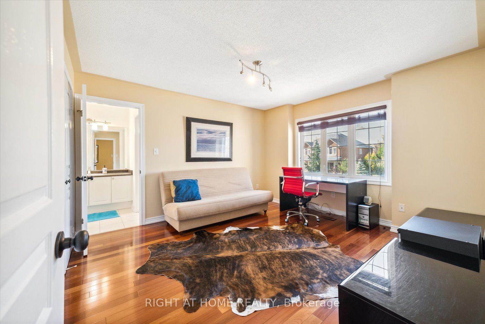 77 Auburndale Drive