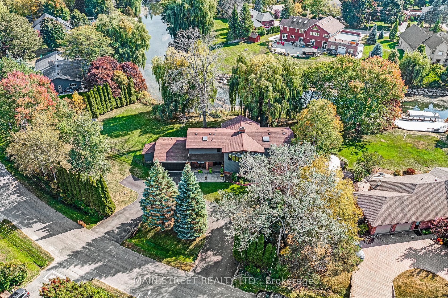 1167 Parkway Dr