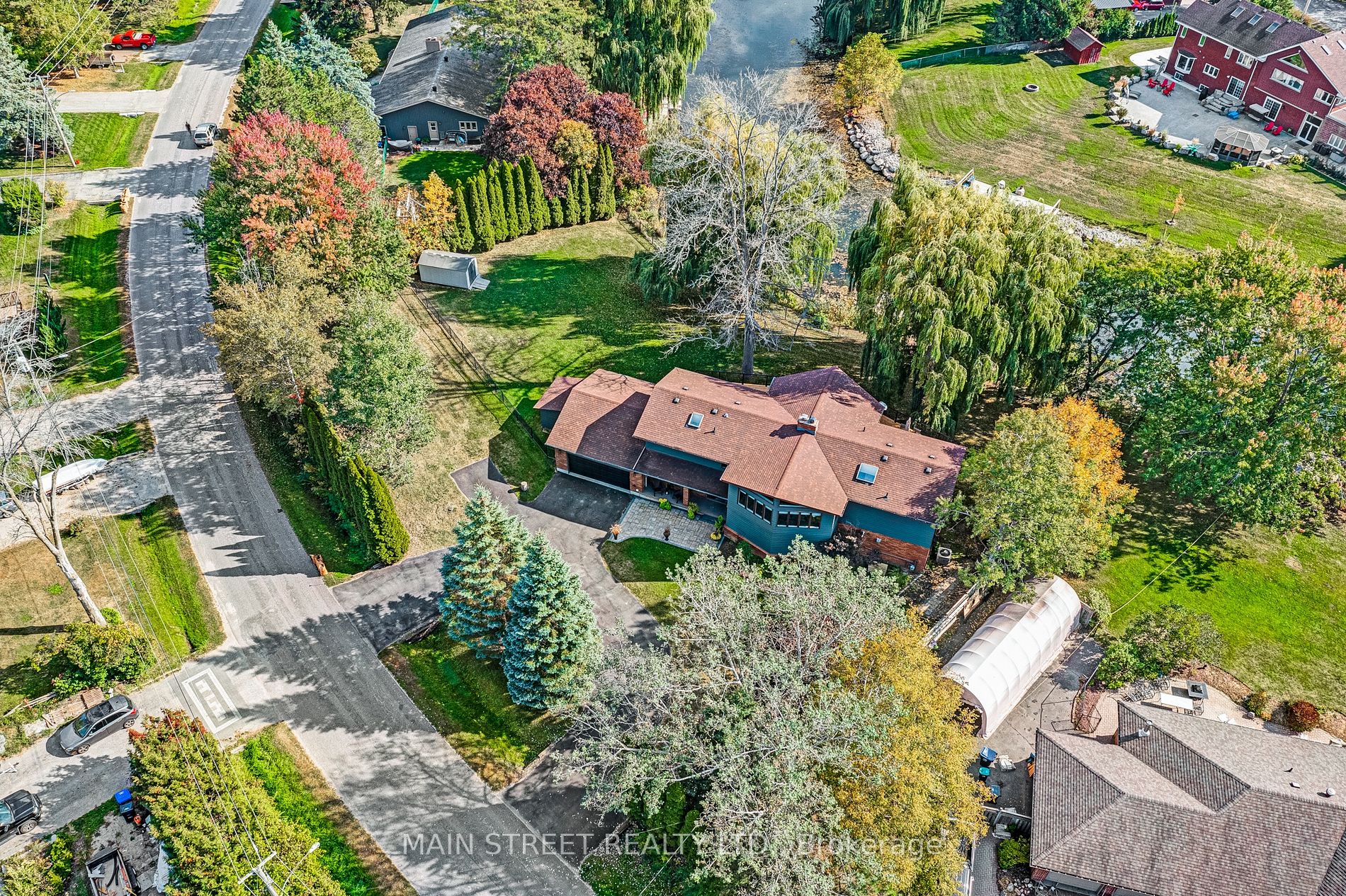 1167 Parkway Dr