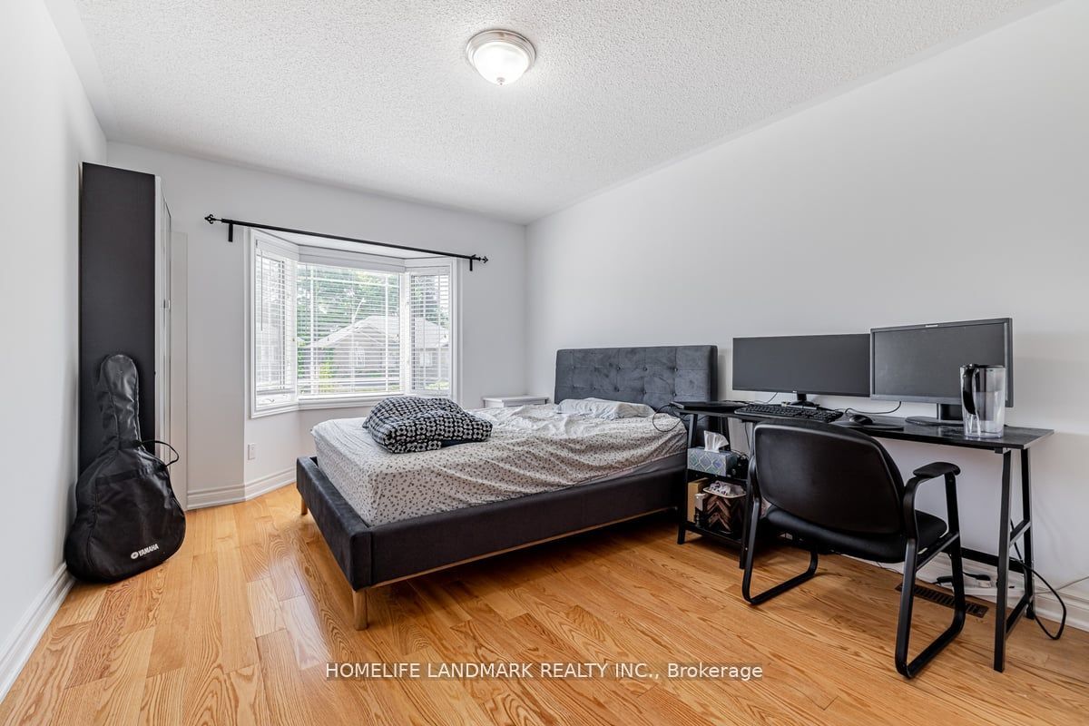 56 Loredana Crt