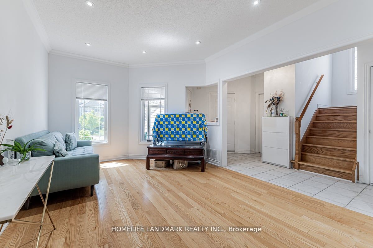 56 Loredana Crt