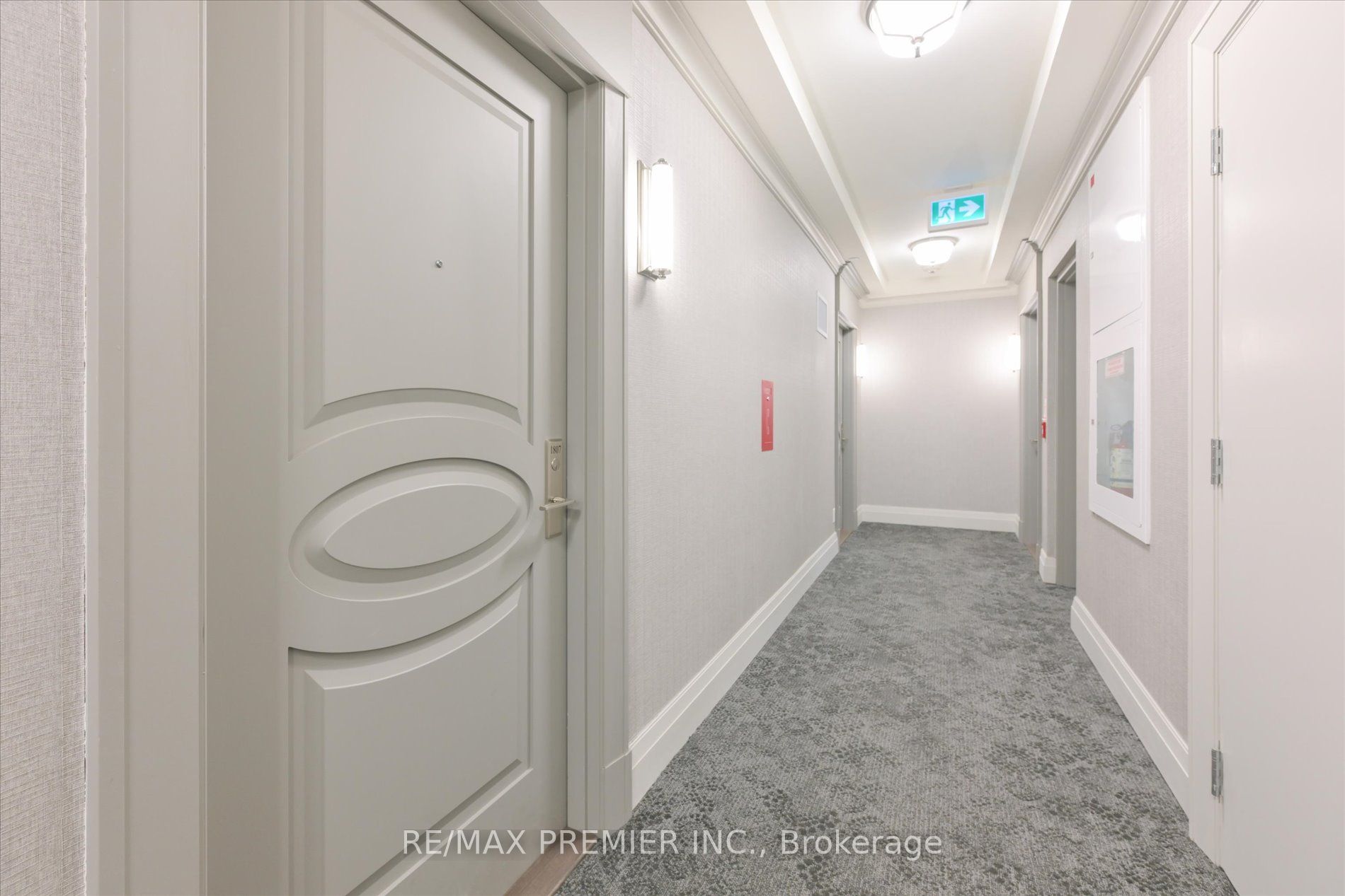 9075 Jane Street #1807