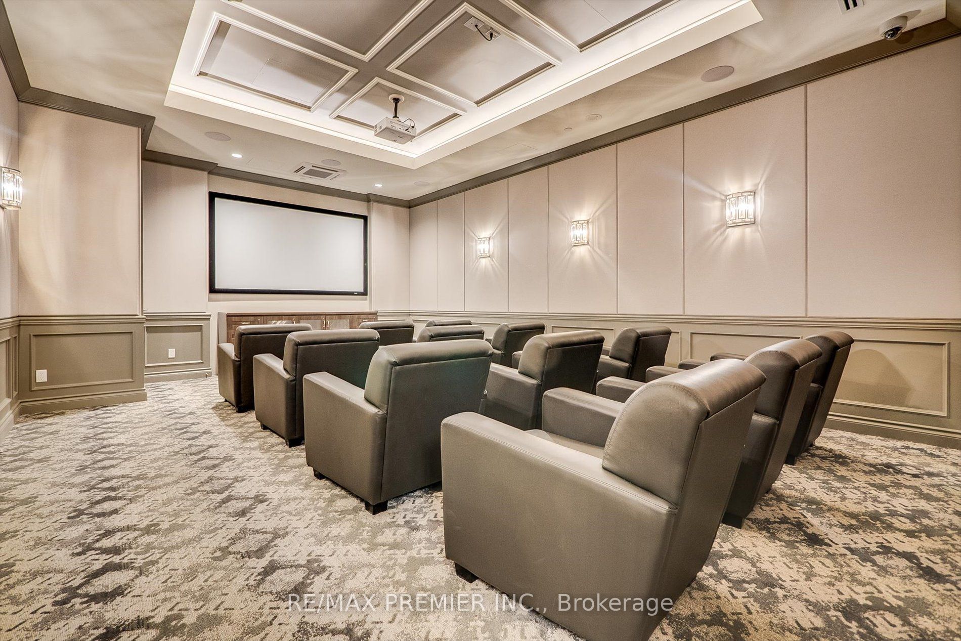 9075 Jane Street #1807