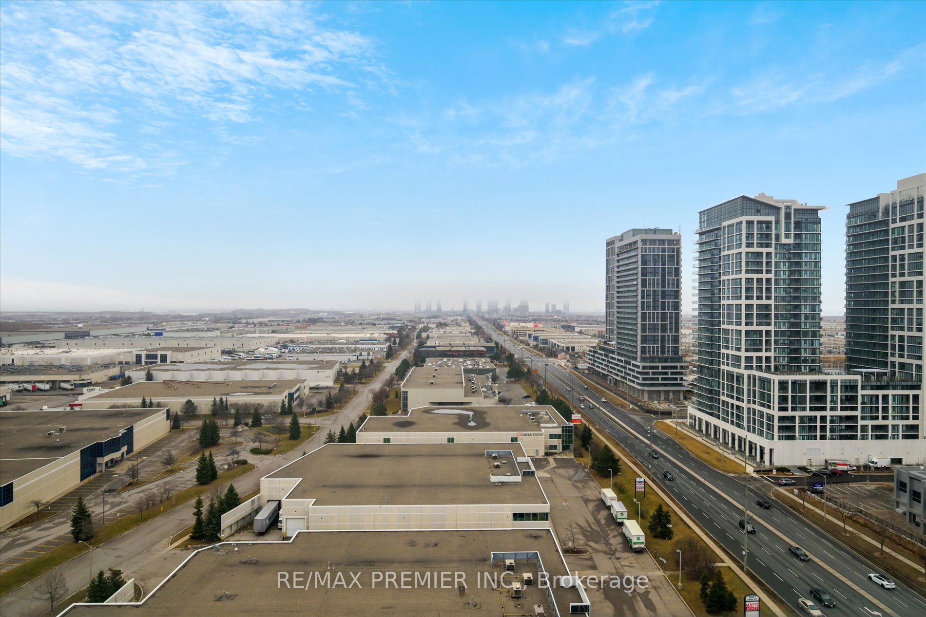 9075 Jane Street #1807