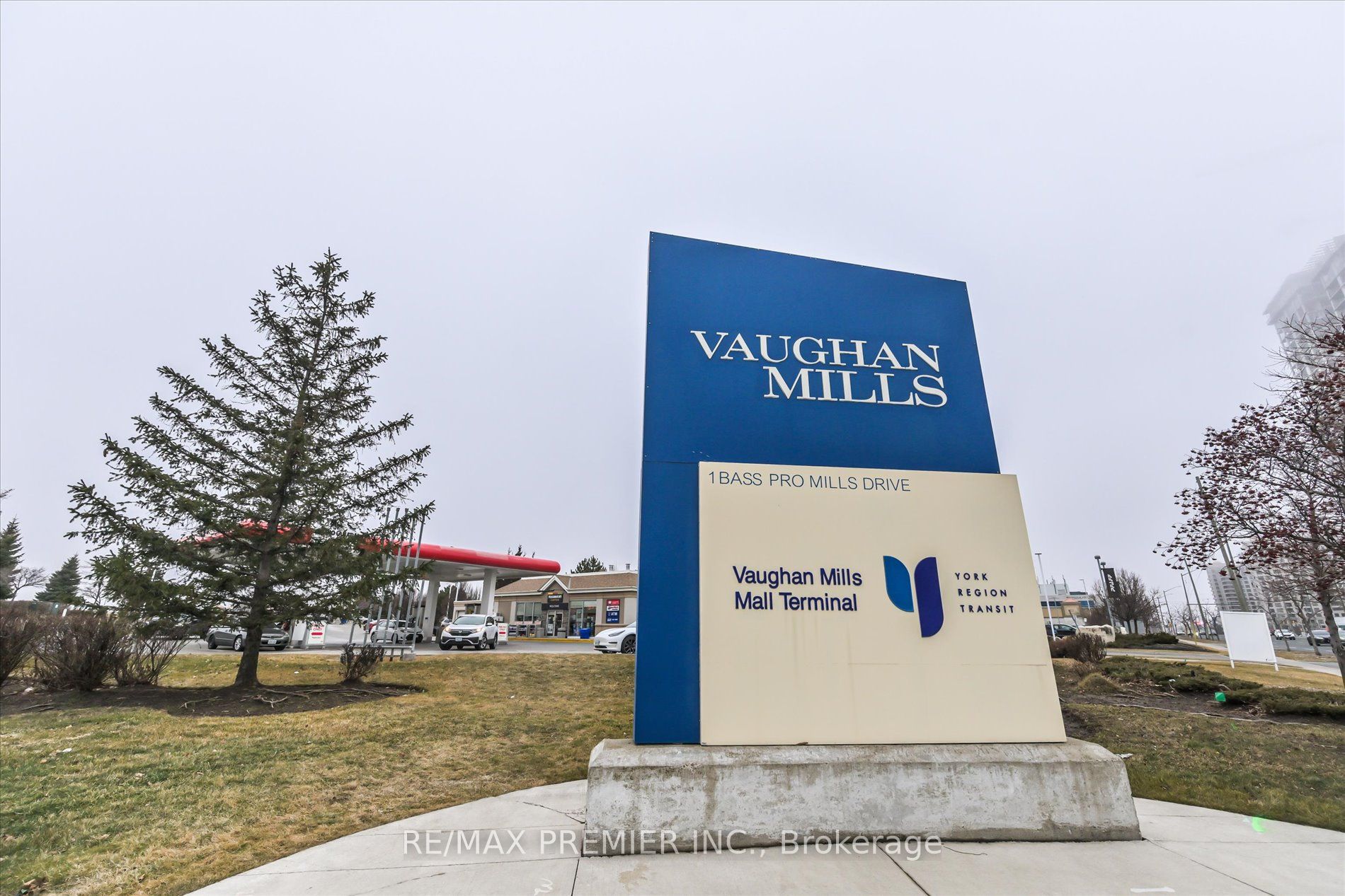 9075 Jane Street #1807