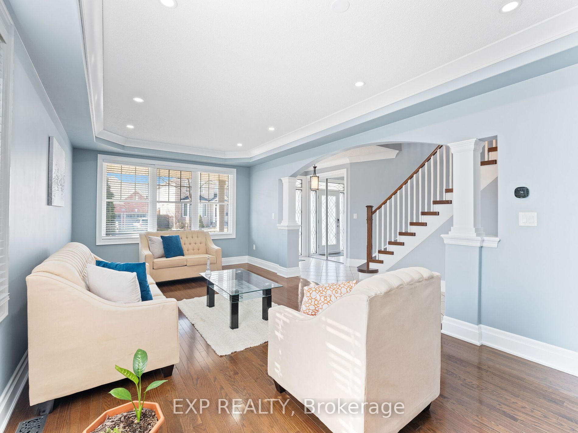 56 Kidd Crescent