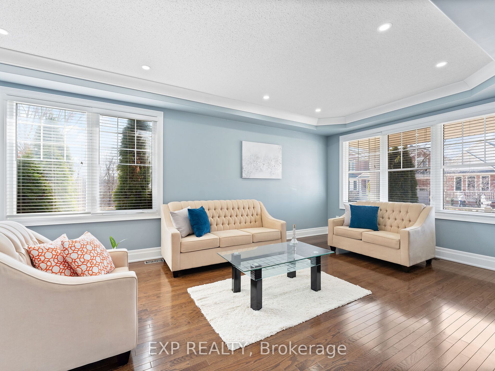 56 Kidd Crescent