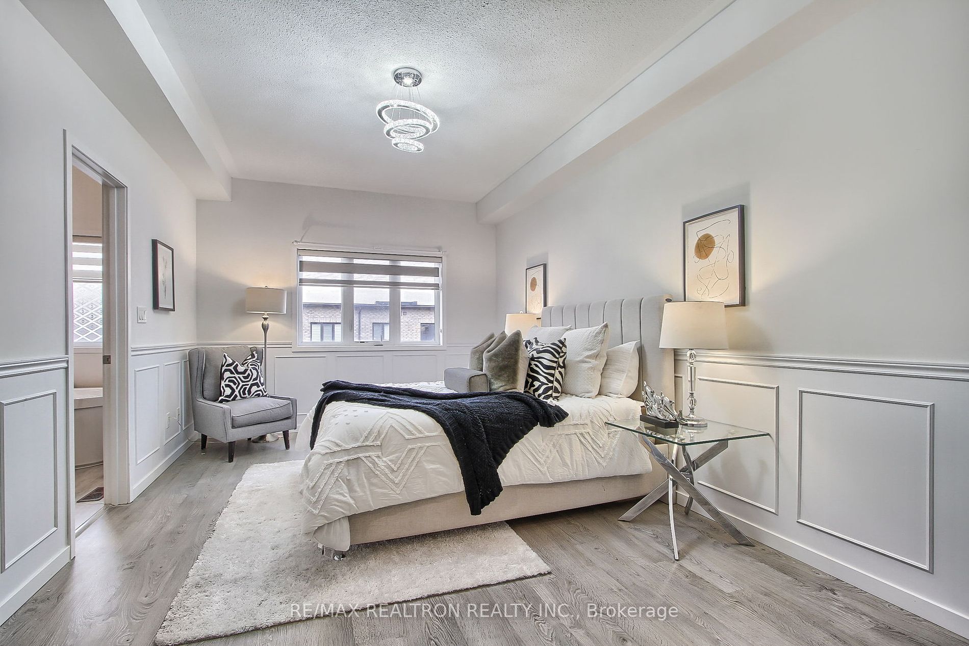 419 Elyse Crt