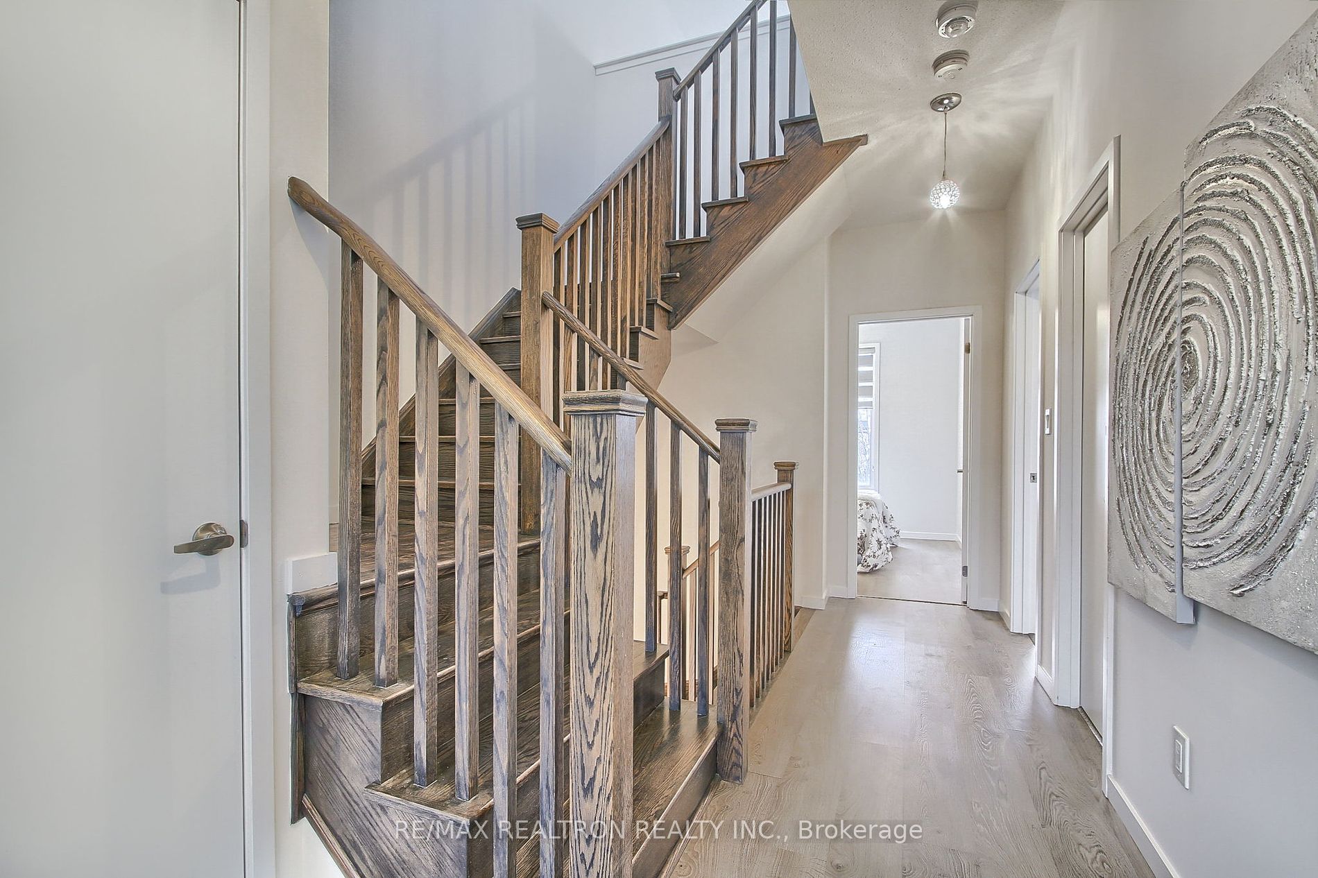 419 Elyse Crt