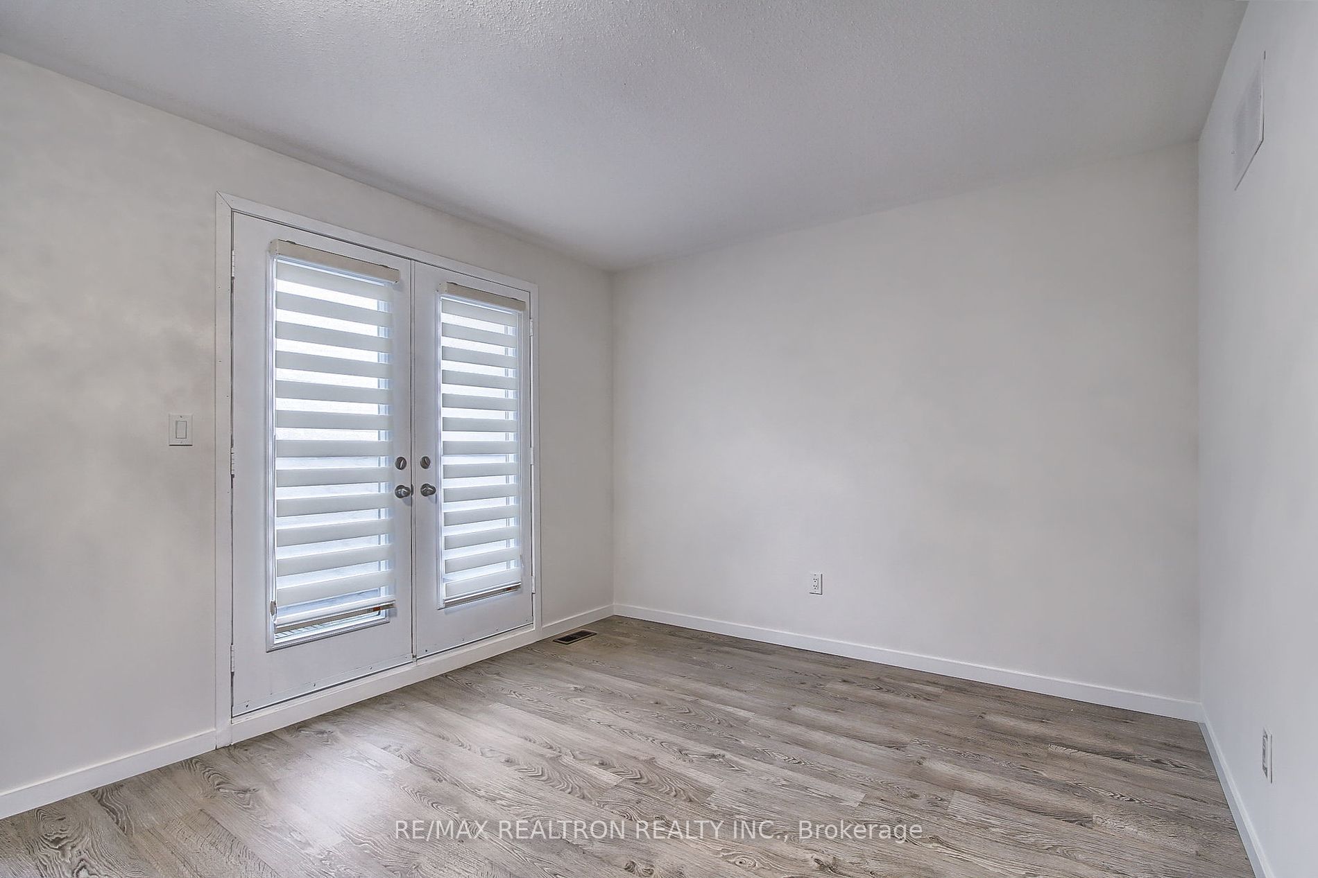 419 Elyse Crt