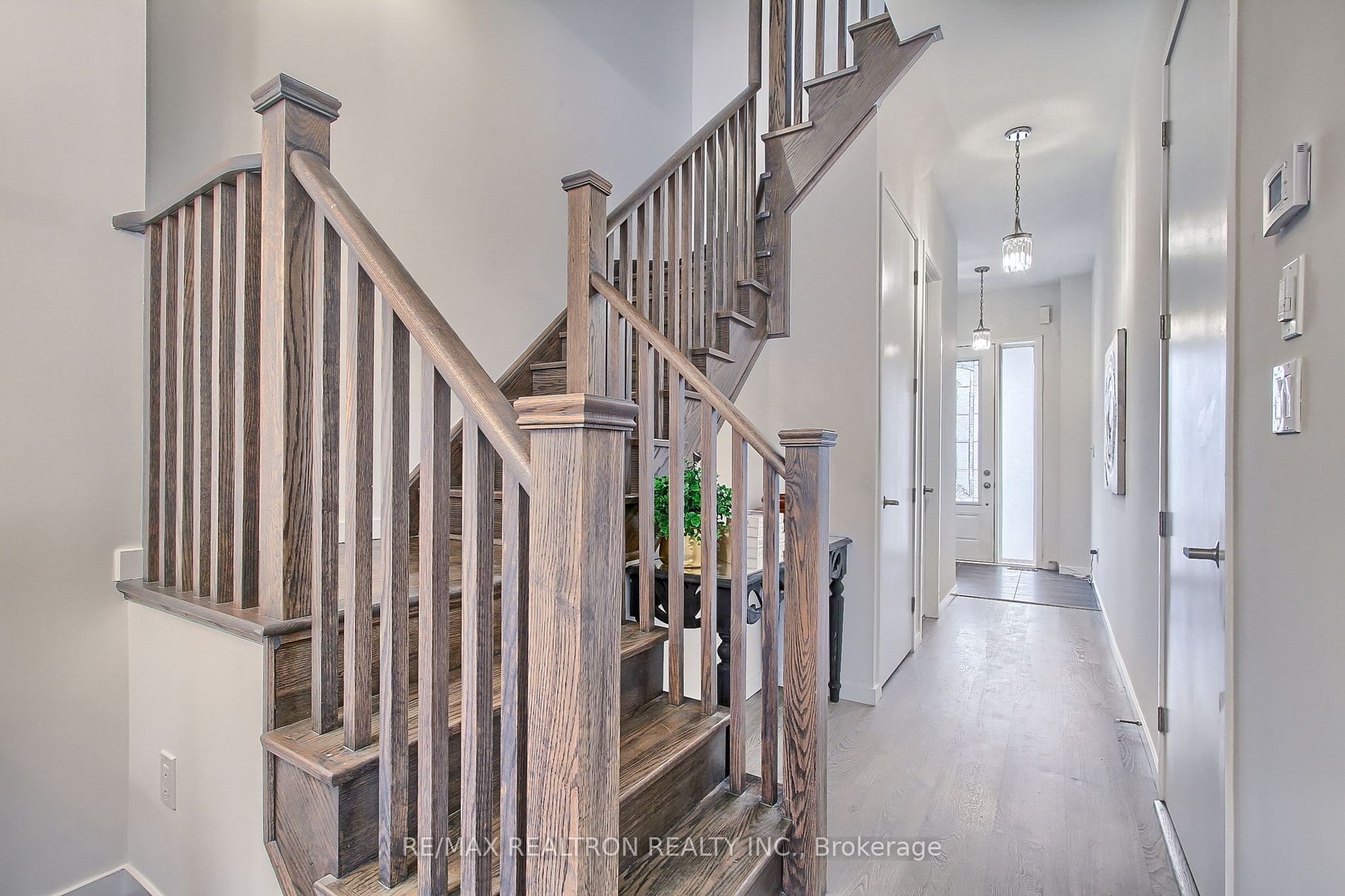 419 Elyse Crt