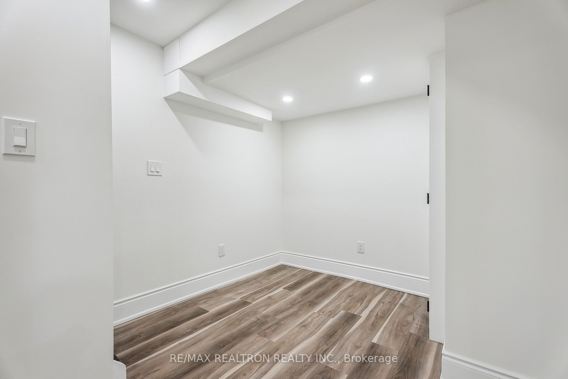 2 Mary Gapper Cres, #9