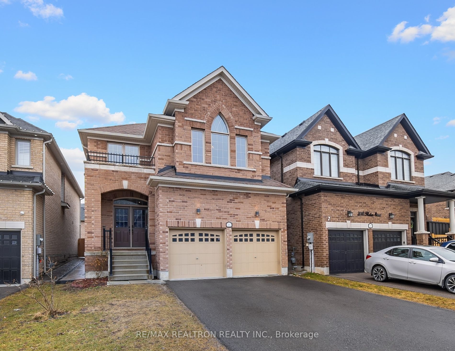 2012 Mullen St