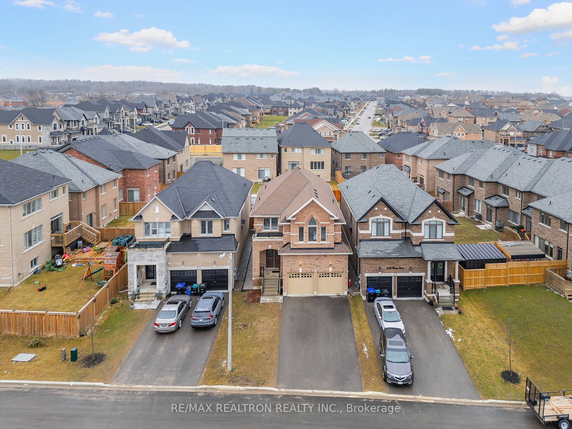 2012 Mullen St