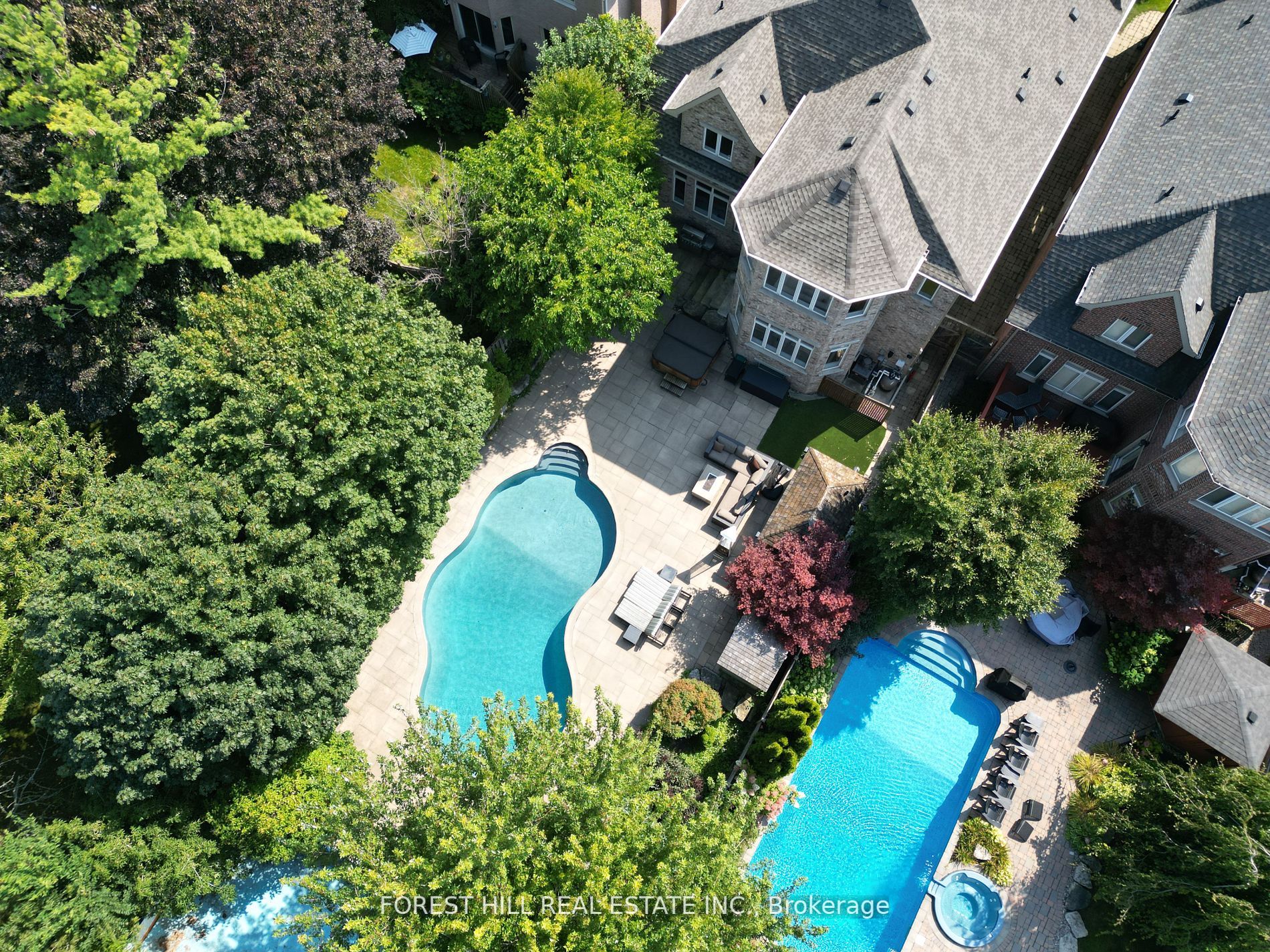 160 King High Drive