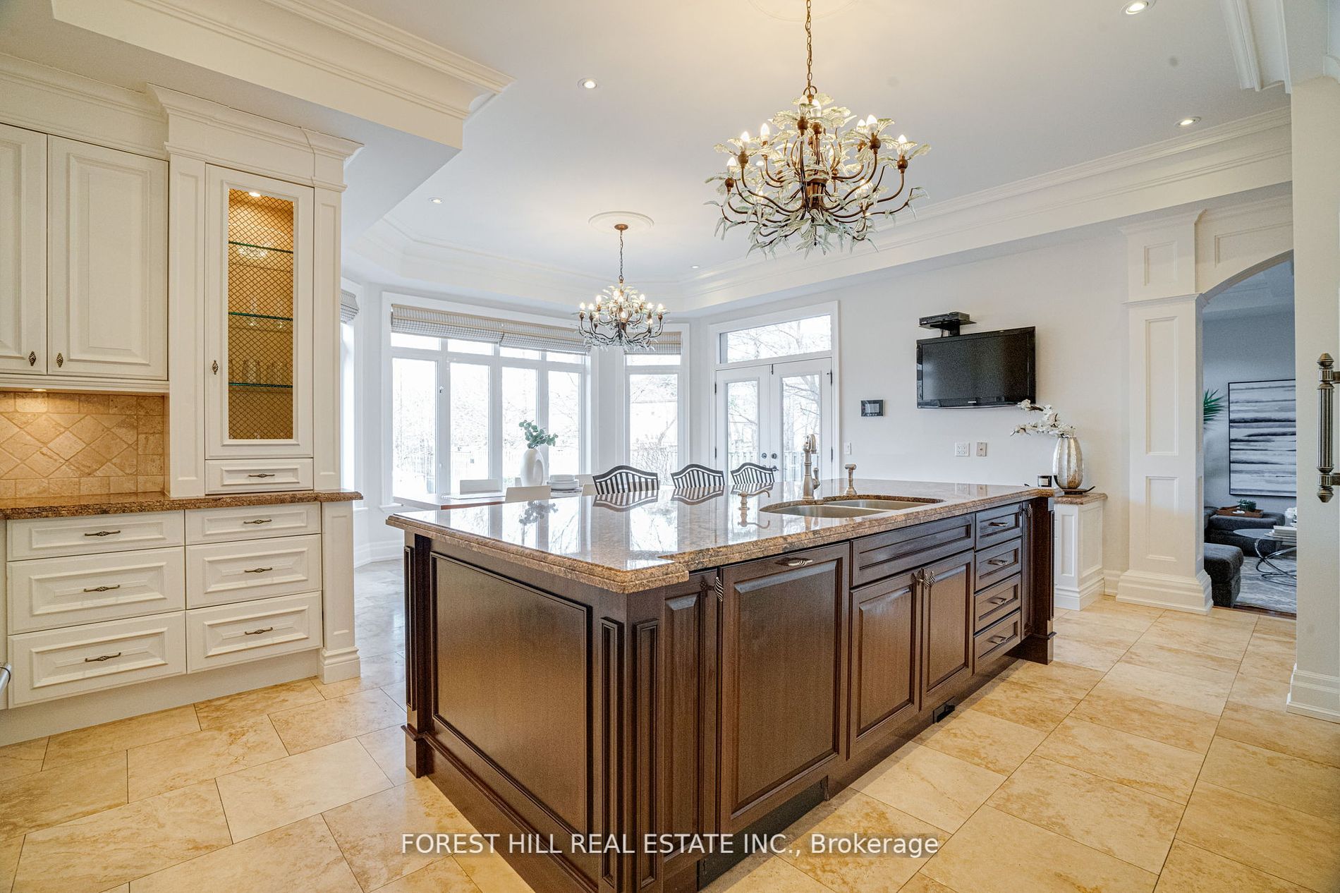 160 King High Drive