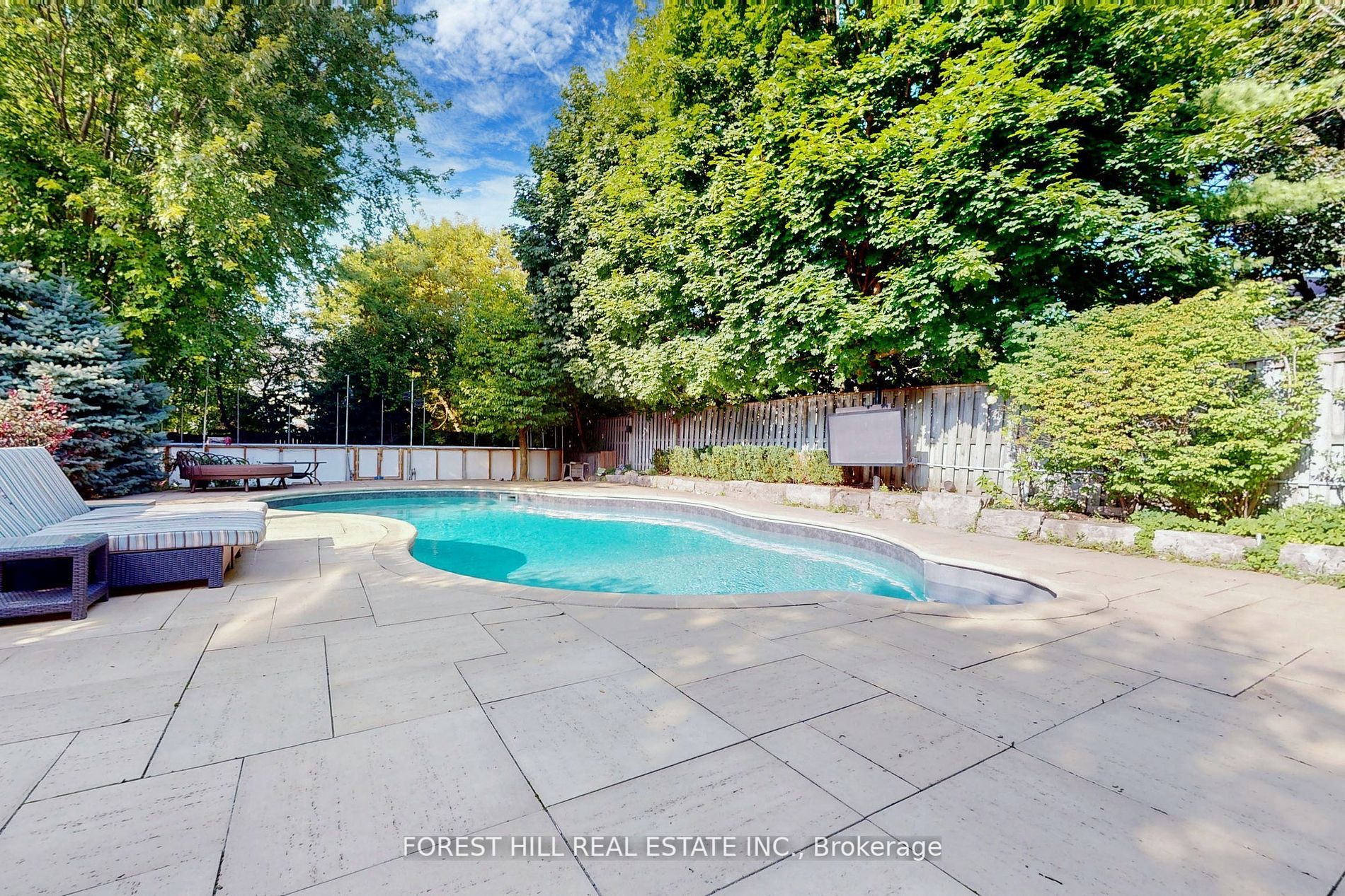 160 King High Drive