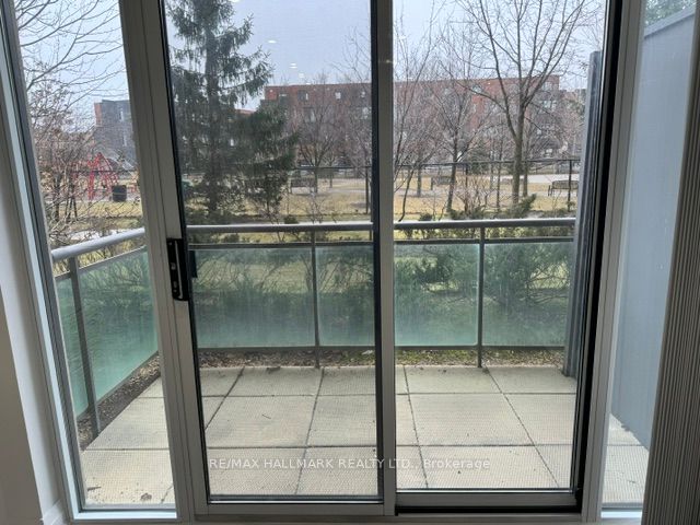 350 Red Maple Road, #101