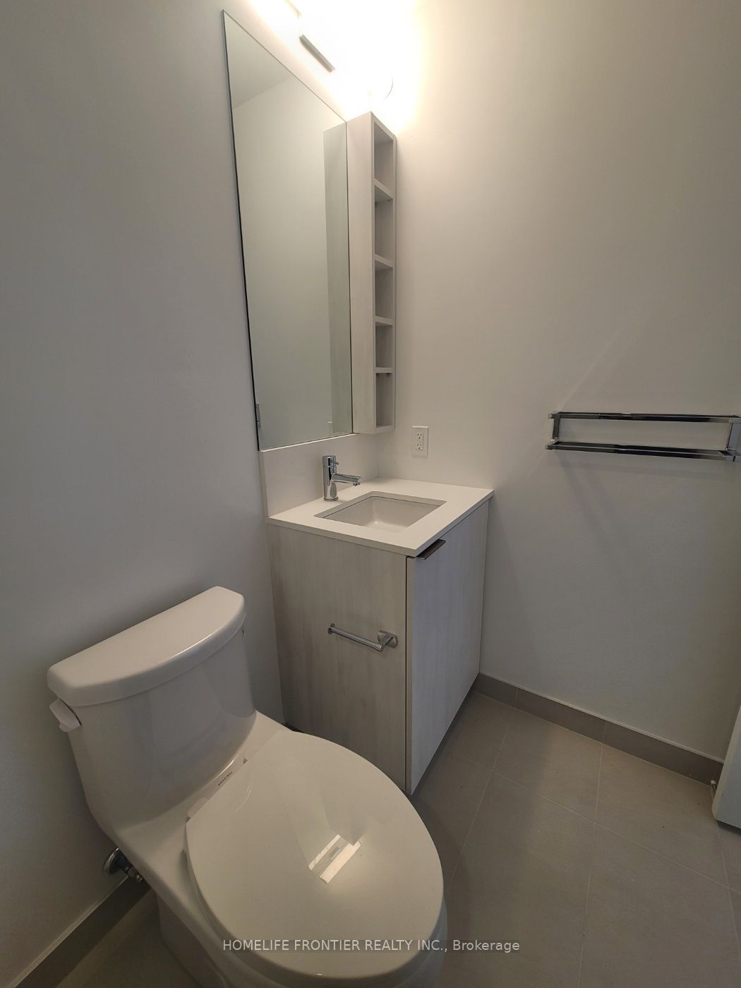 1000 Portage Pkwy, #1615