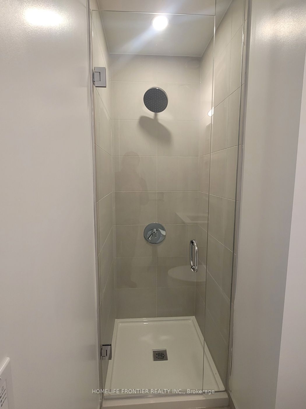 1000 Portage Pkwy, #1615